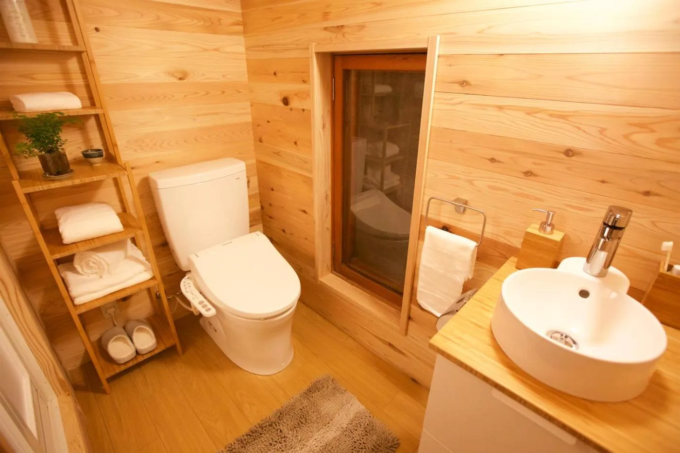 Toilet in Snowball Chalet at Madarao Mountain