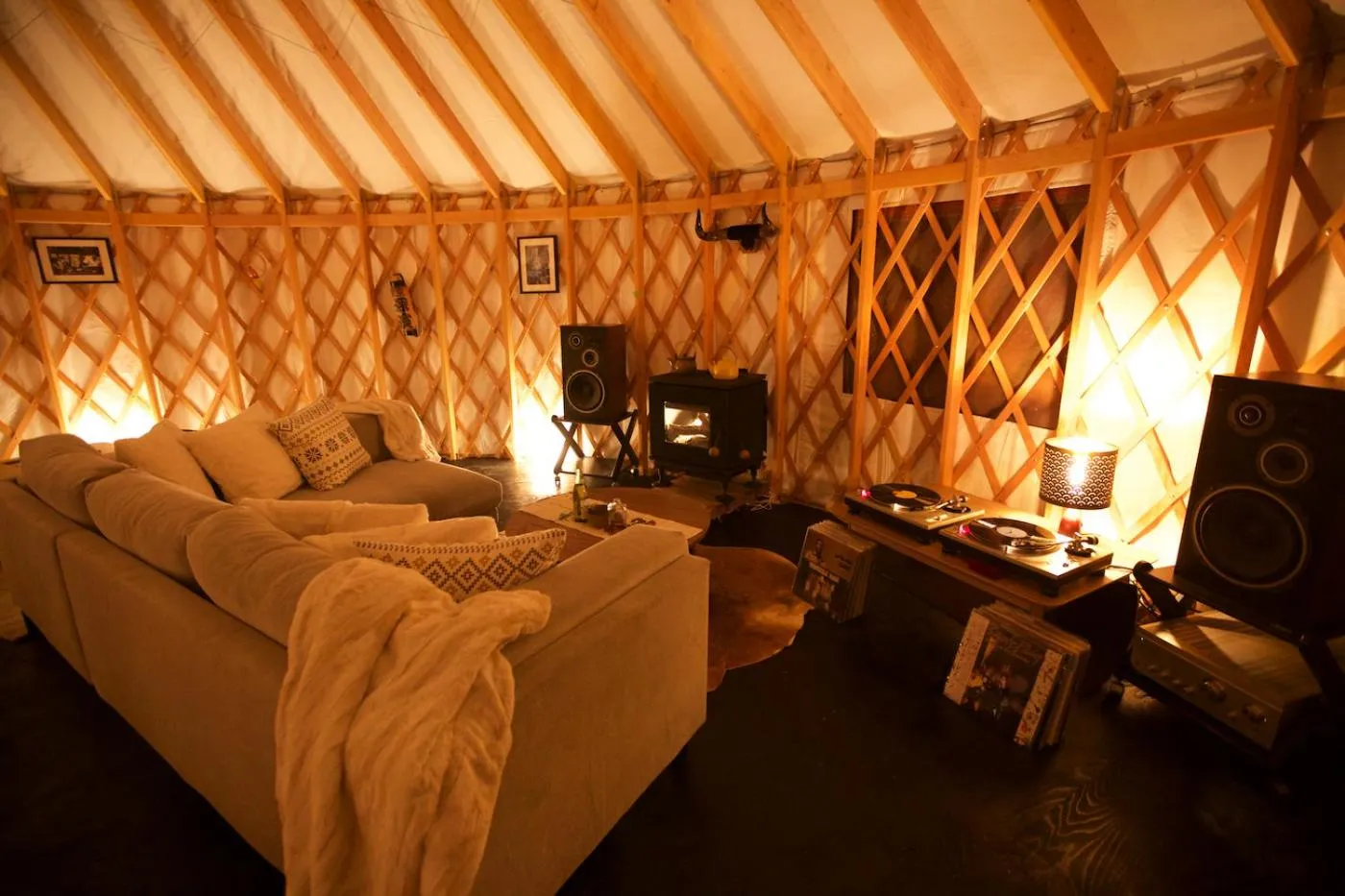 Restaurant/places to eat in Snowball Chalet at Madarao Mountain