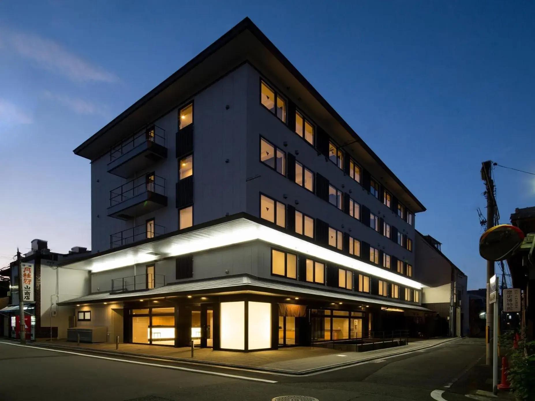 Property building in Hotel Glad One Kyoto Shichijo by M's Property building in Hotel Glad One Kyoto Shichijo by M's