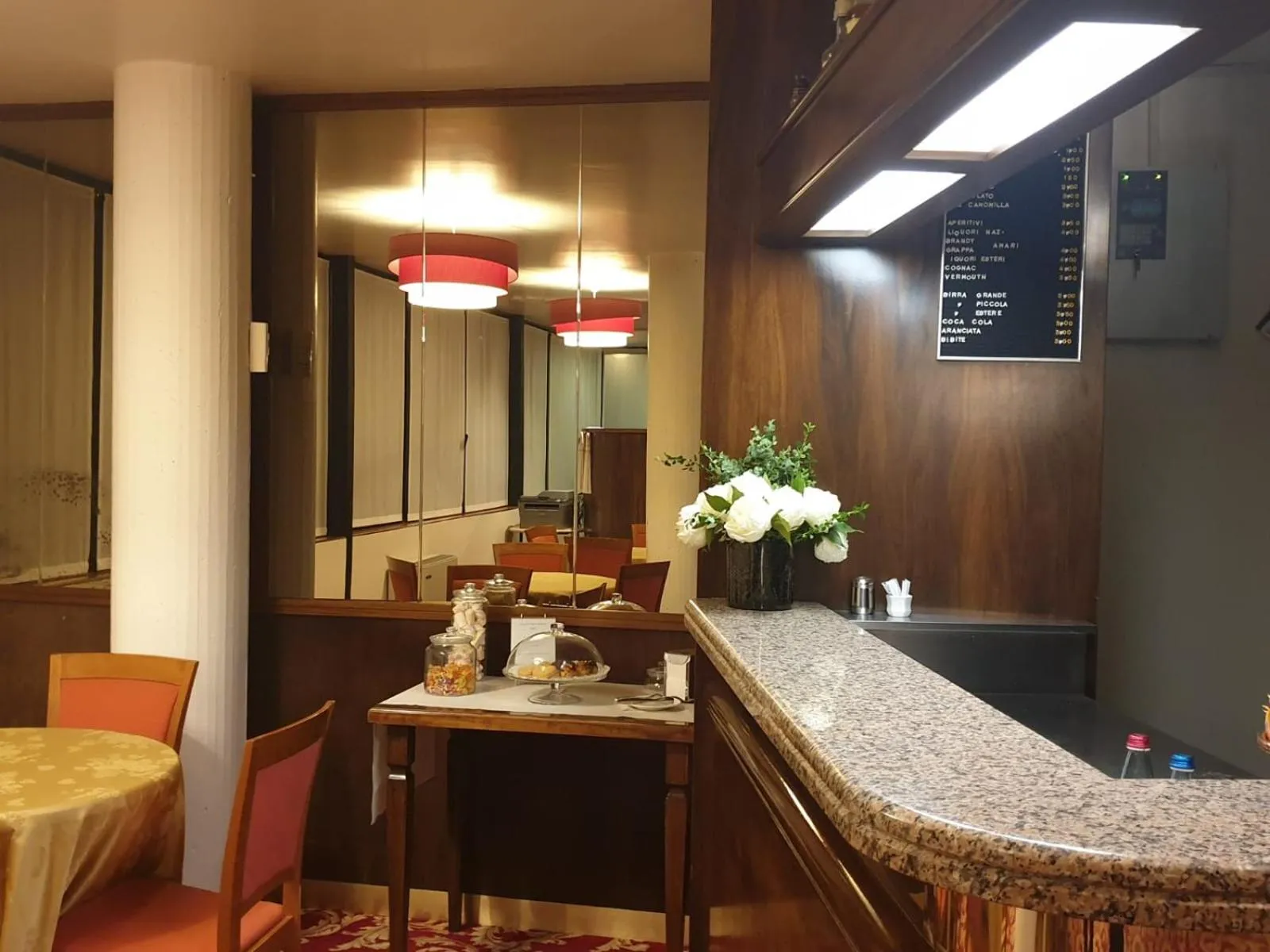 Lounge or bar in Hotel Ferrari