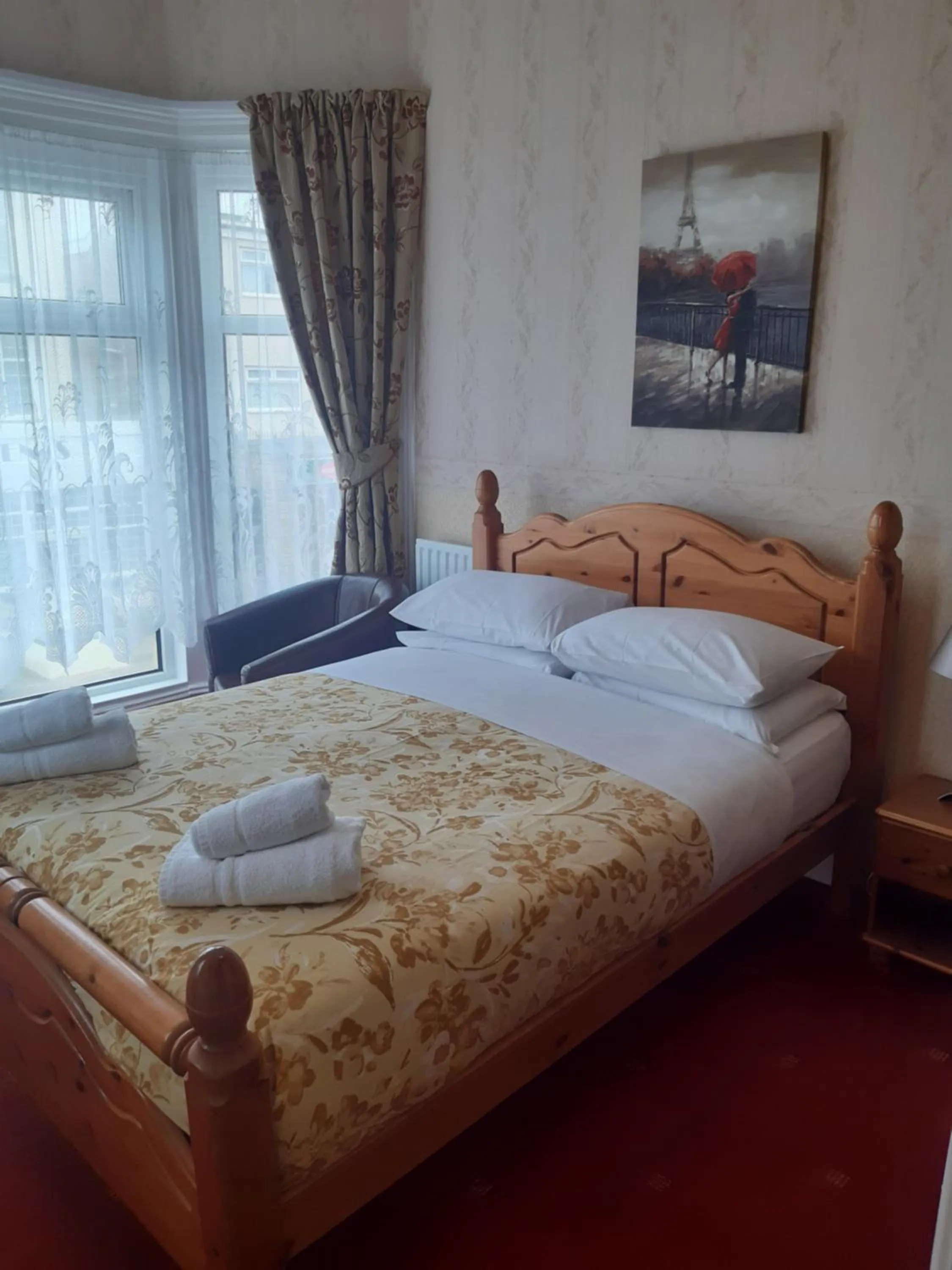 Bed in Wellington Hotel