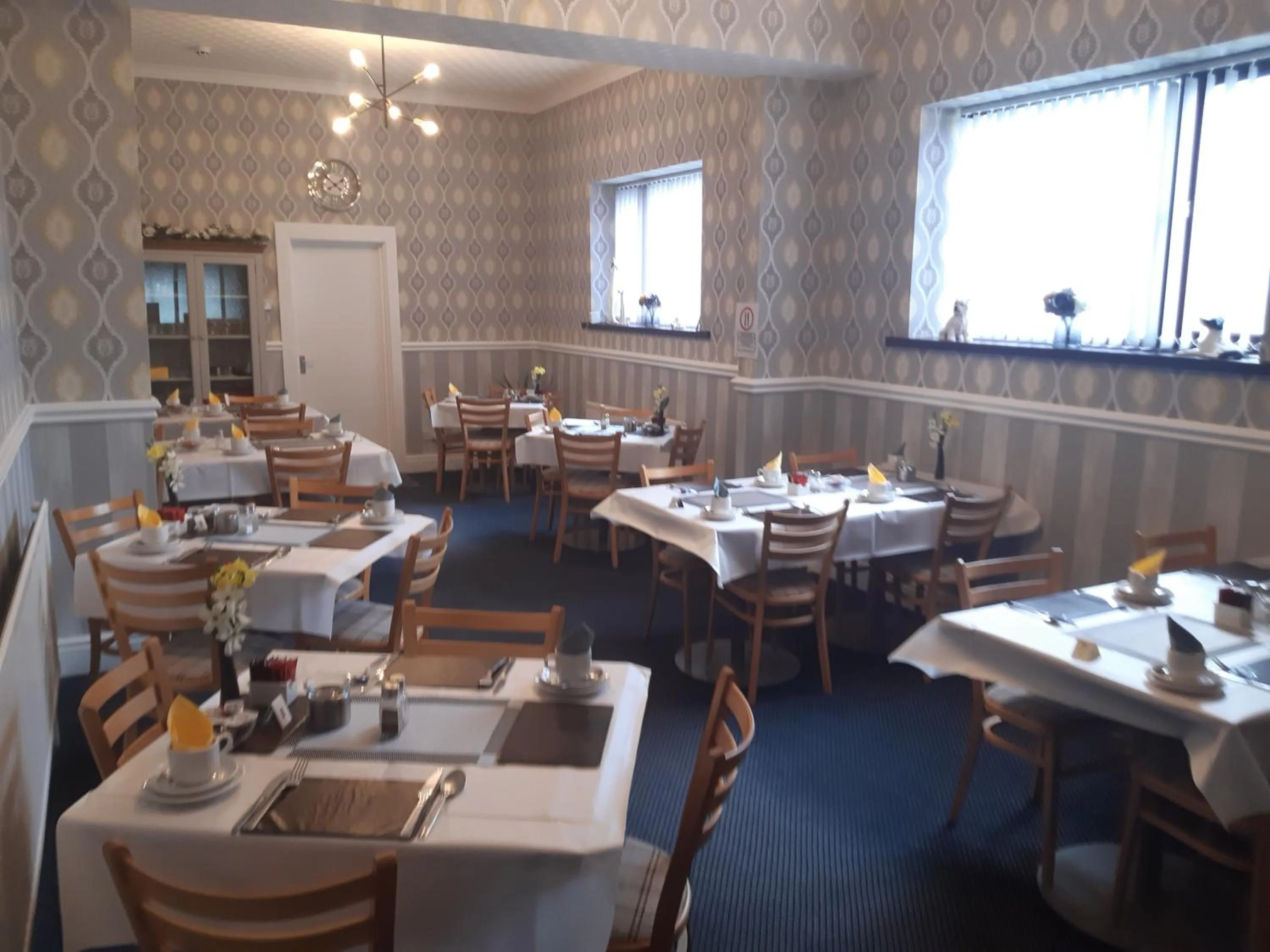 Breakfast in Wellington Hotel