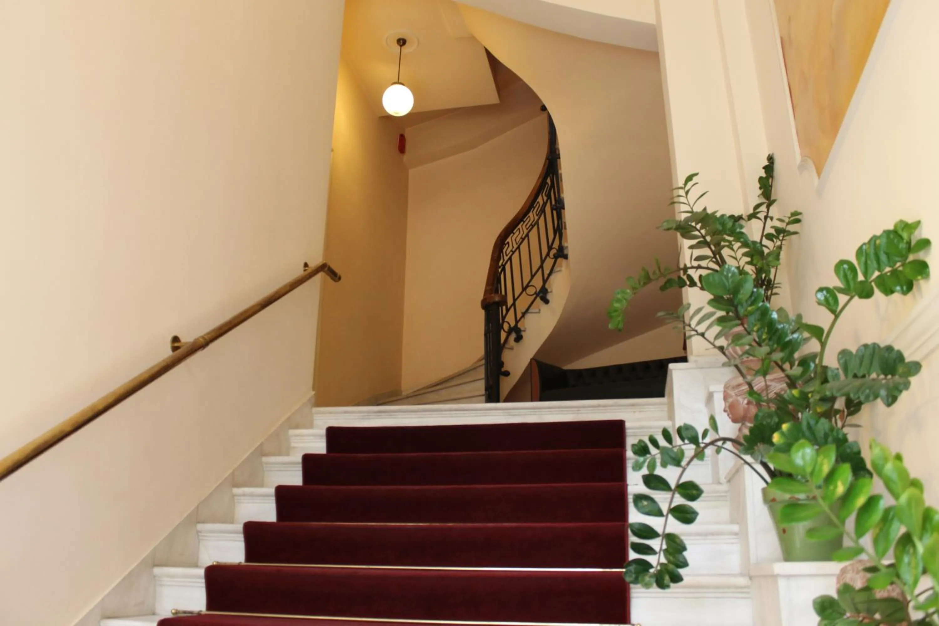 Facade/entrance in Exis Hotel