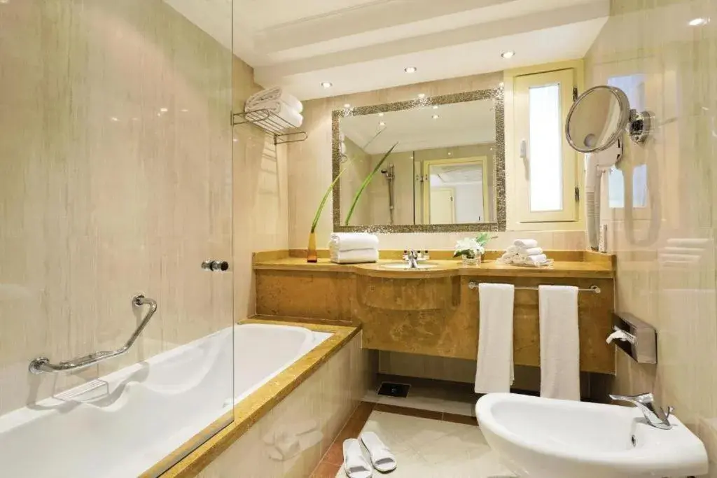 Family King Room in Cairo Pyramids Hotel Family King Room in Cairo Pyramids Hotel