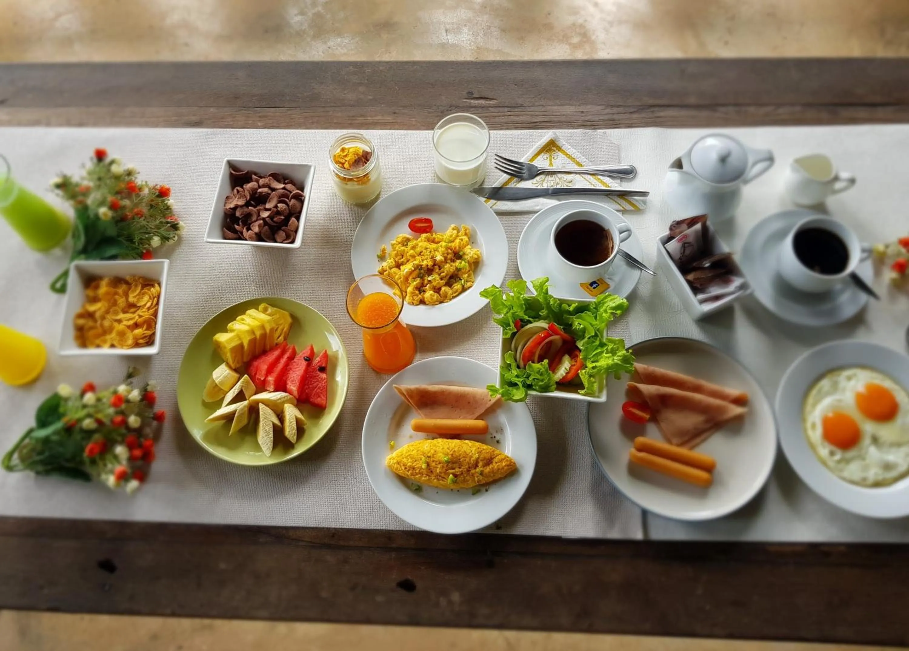 Restaurant/places to eat in Tropicana Lanta Resort