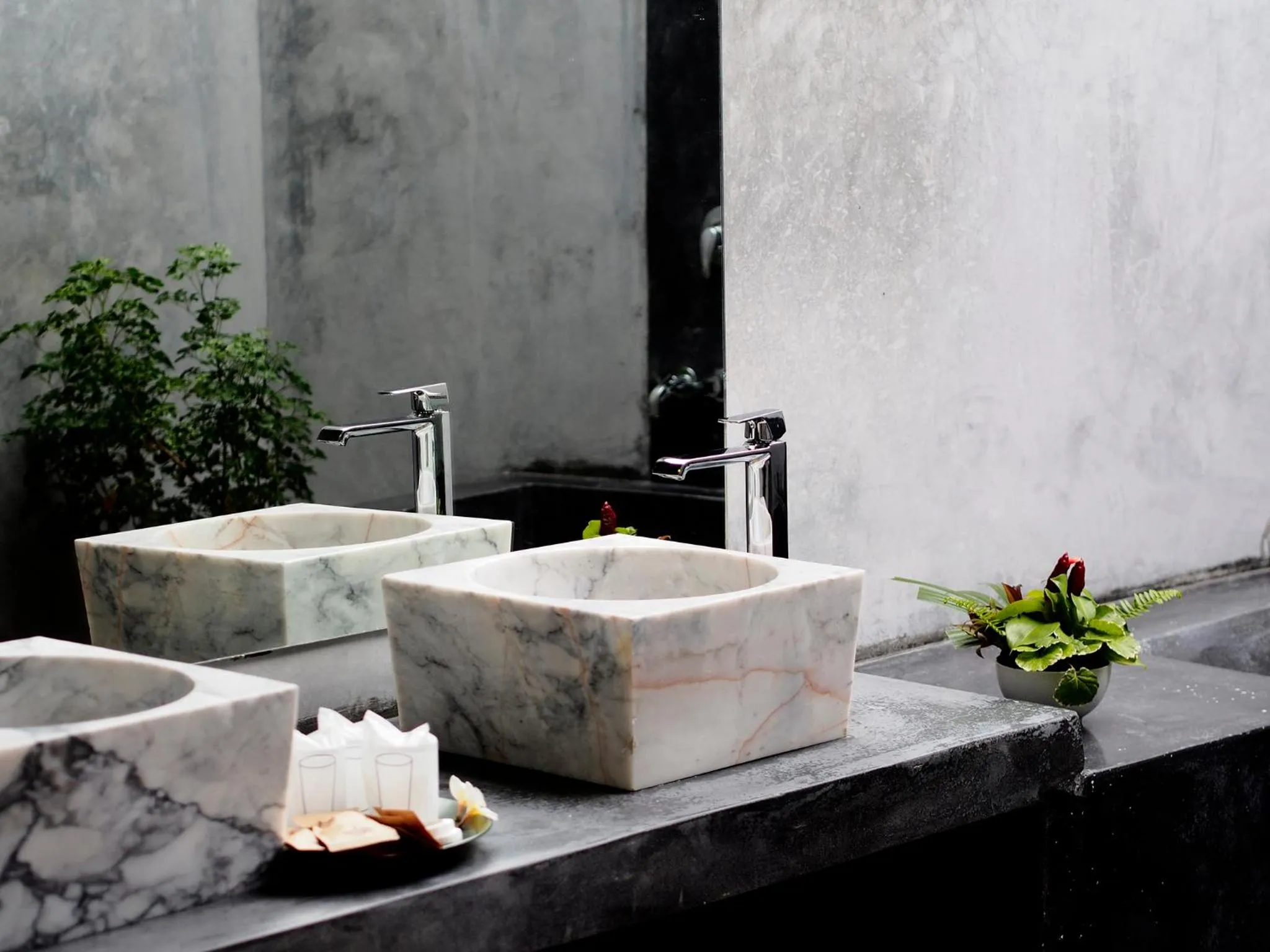 Shower in Tropicana Lanta Resort