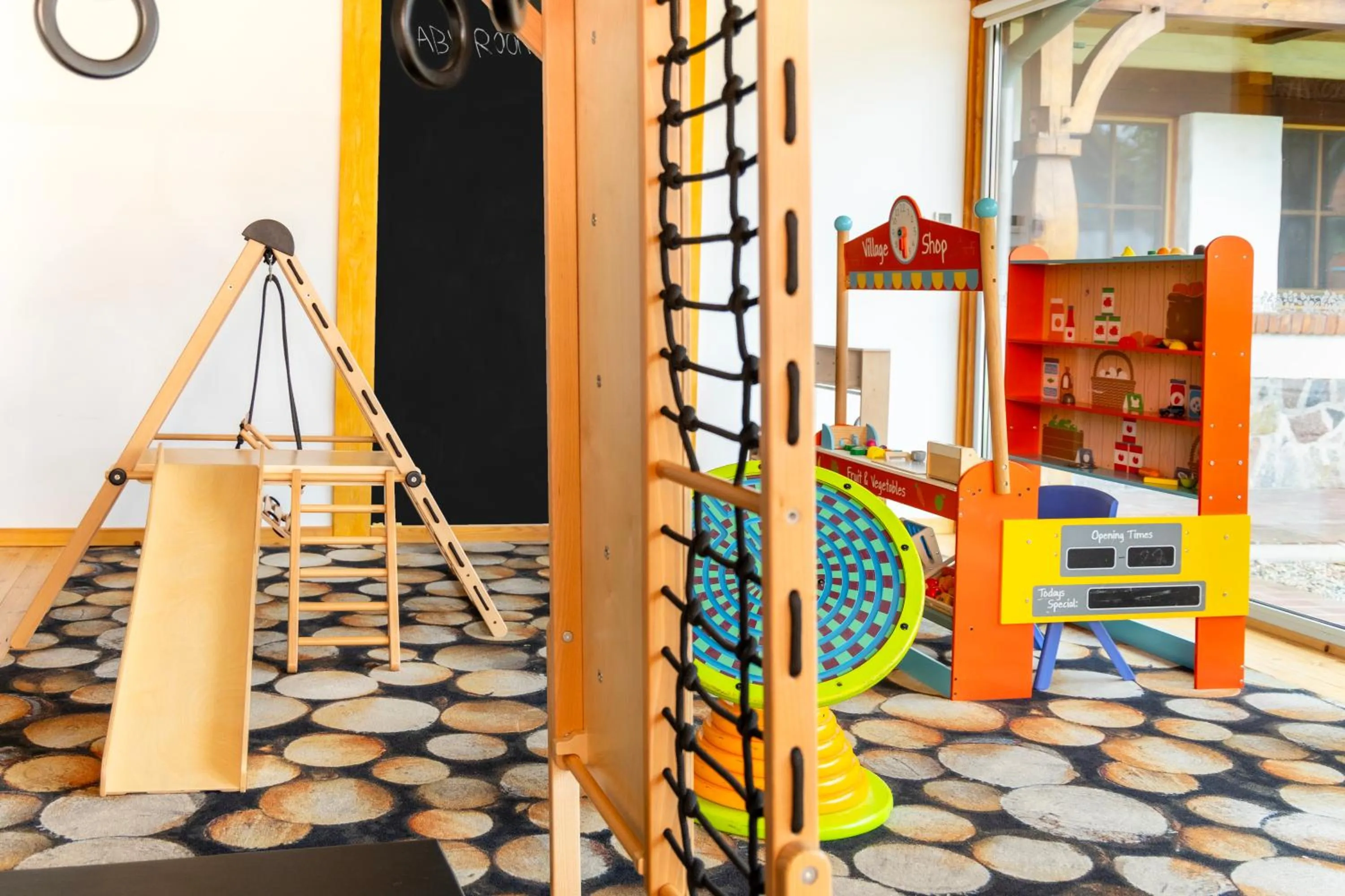 Kids's club in Hotel Głęboczek Vine Resort& Spa