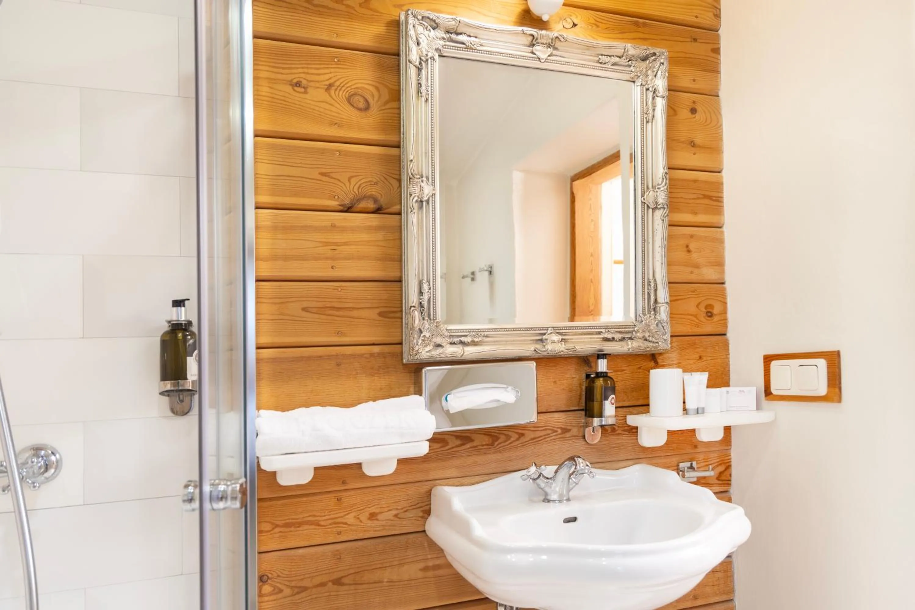 Bathroom in Hotel Głęboczek Vine Resort& Spa