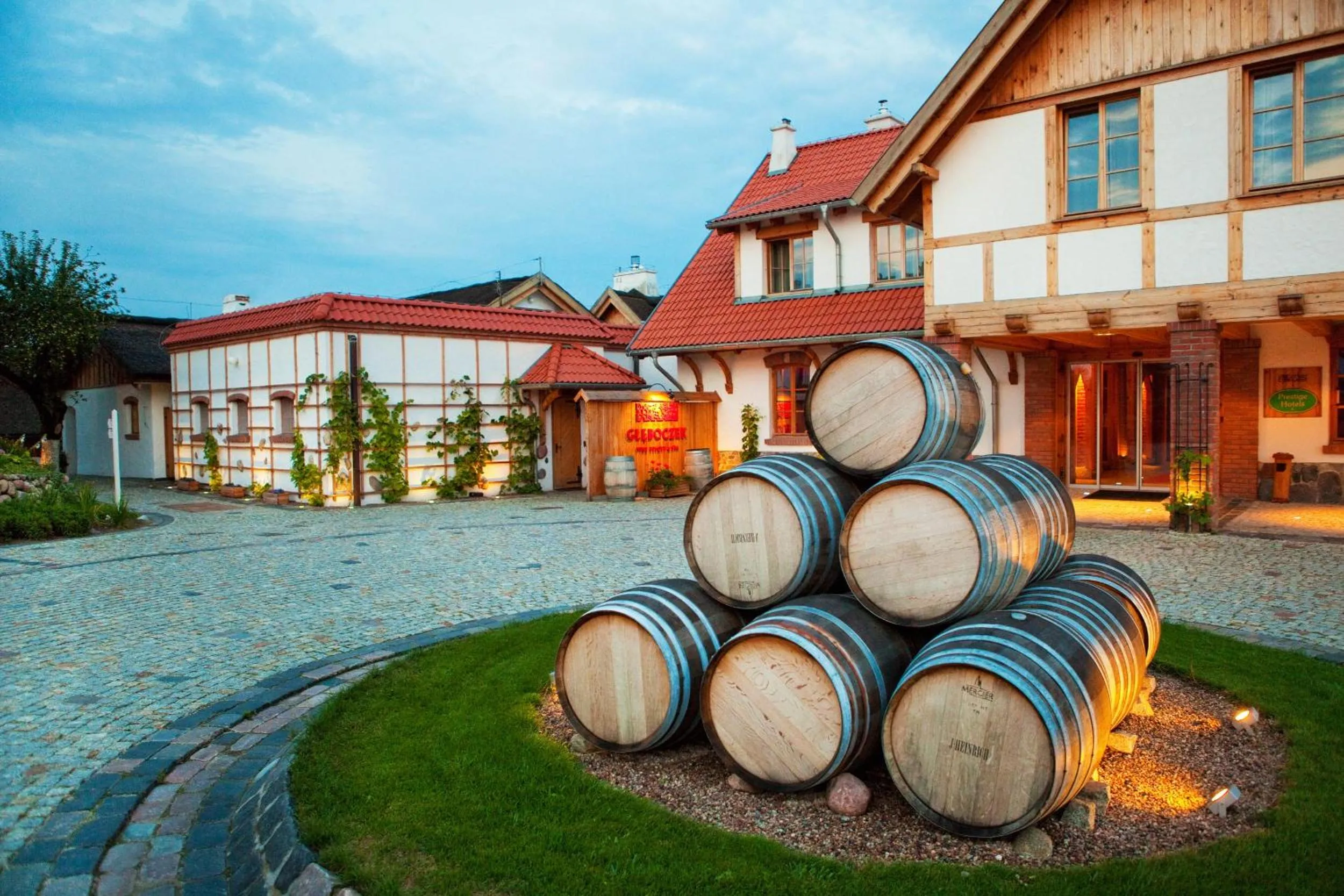 Property building in Hotel Głęboczek Vine Resort& Spa