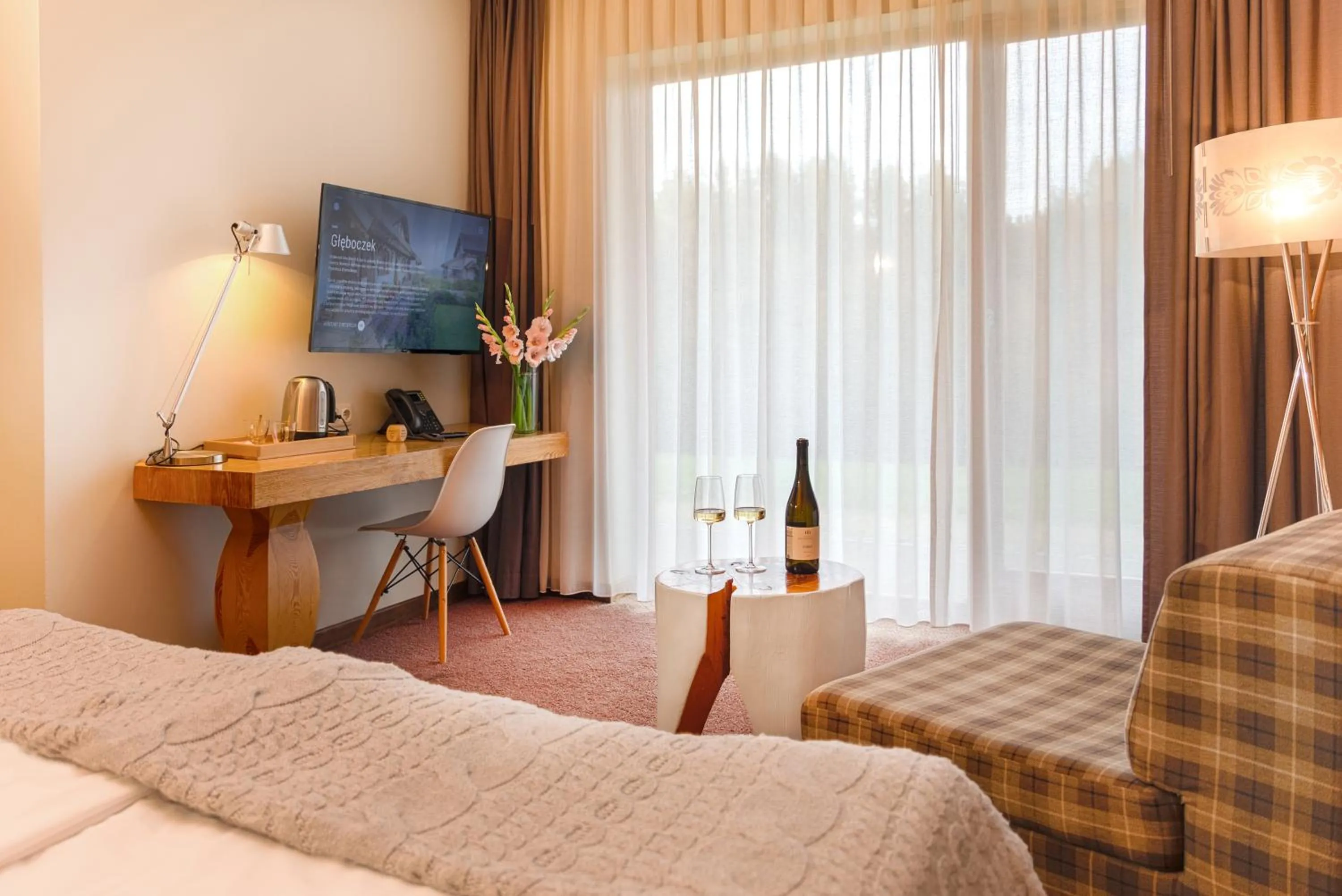 Photo of the whole room, Bed in Hotel Głęboczek Vine Resort& Spa