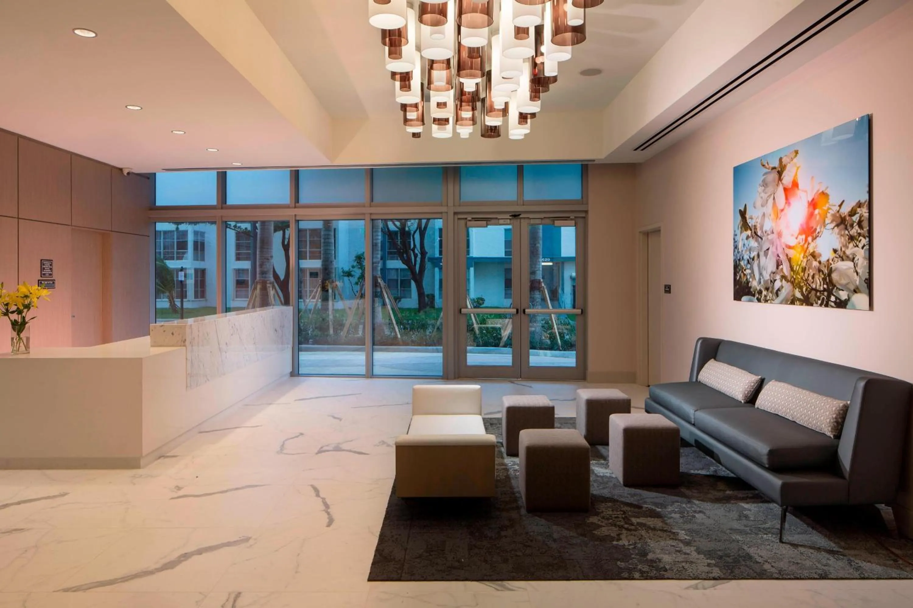 Lobby or reception in Residence Inn Miami Sunny Isles Beach