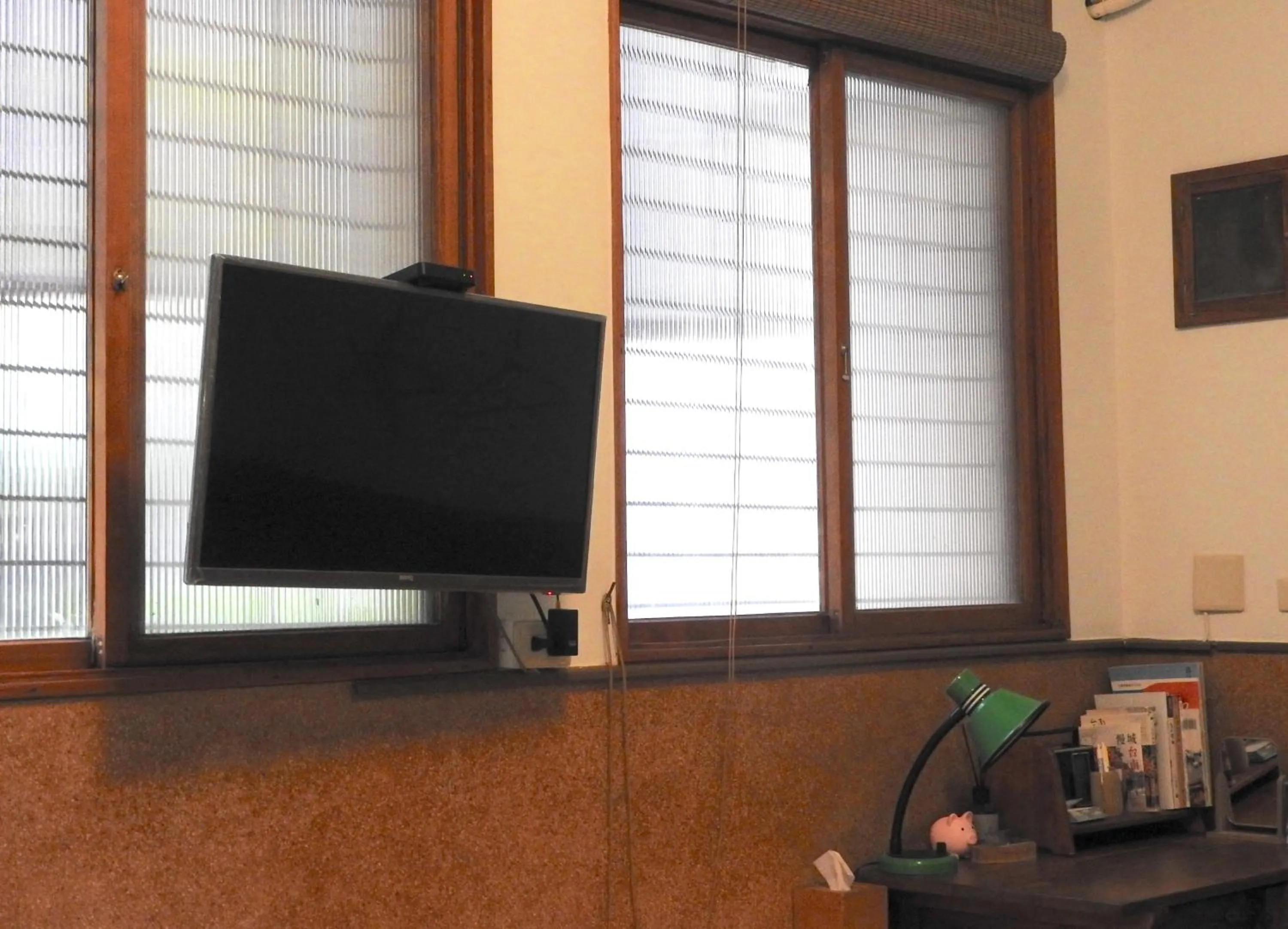 TV and multimedia in Alley X Tainan