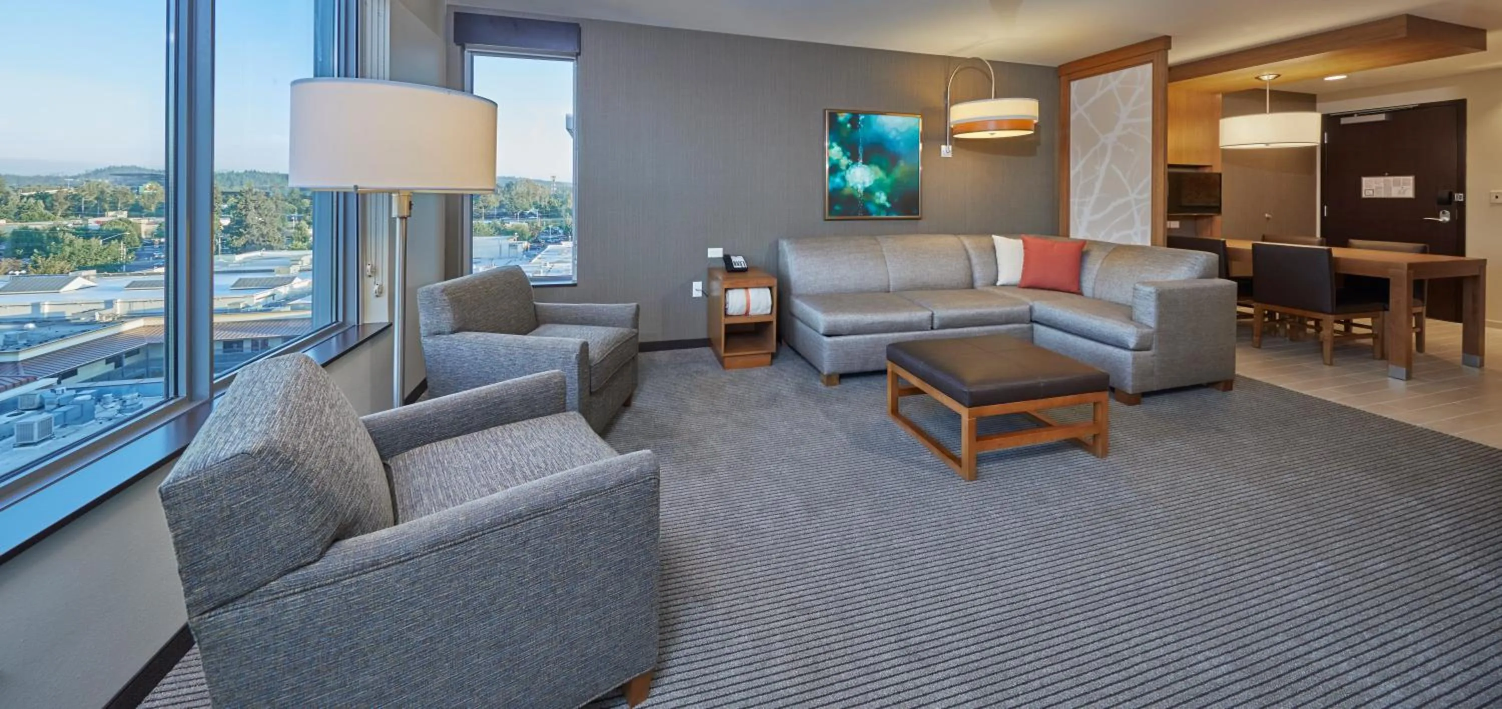 Living room in Hyatt Place Eugene/Oakway Center