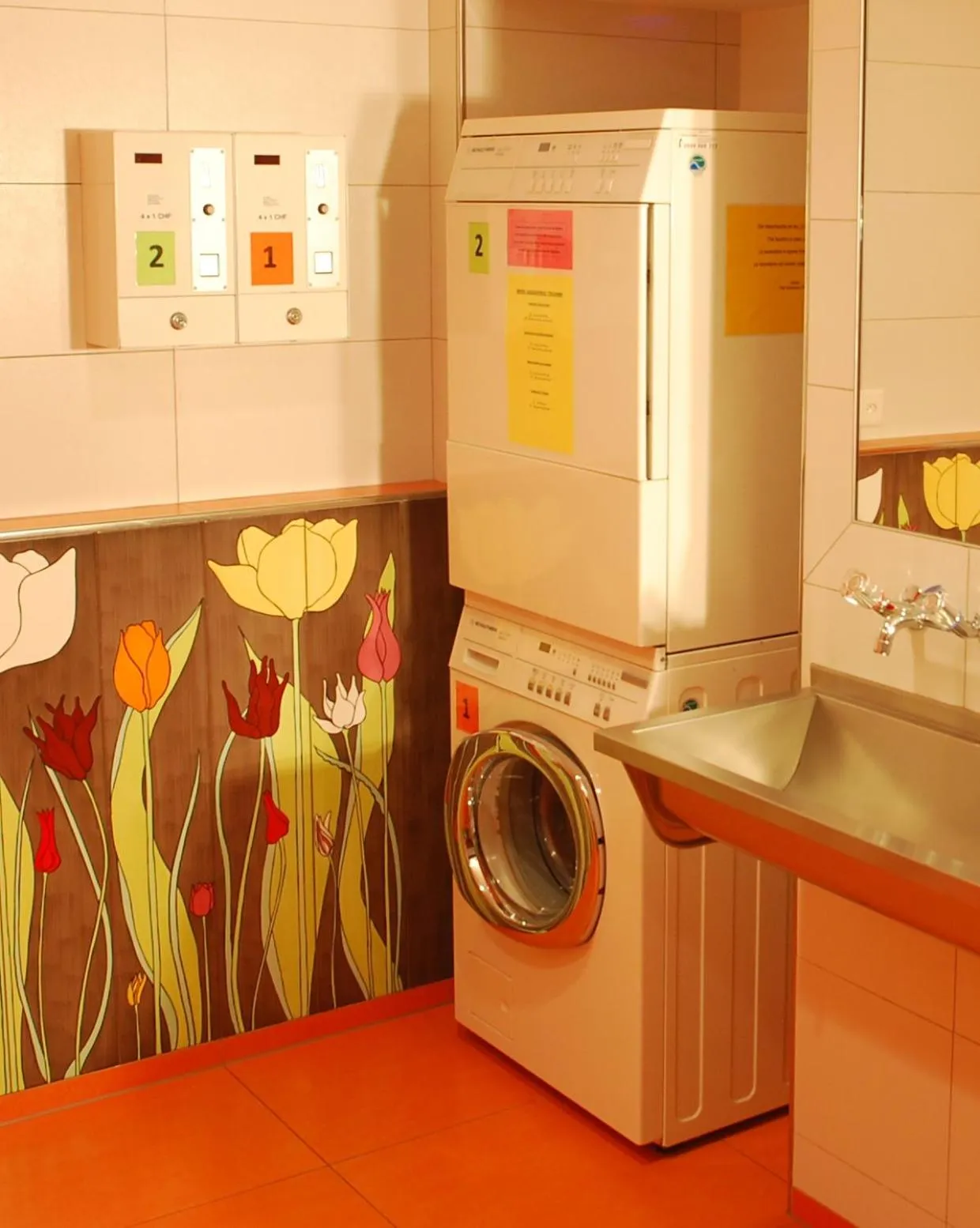 washing machine in Hotel&Hostel Montarina