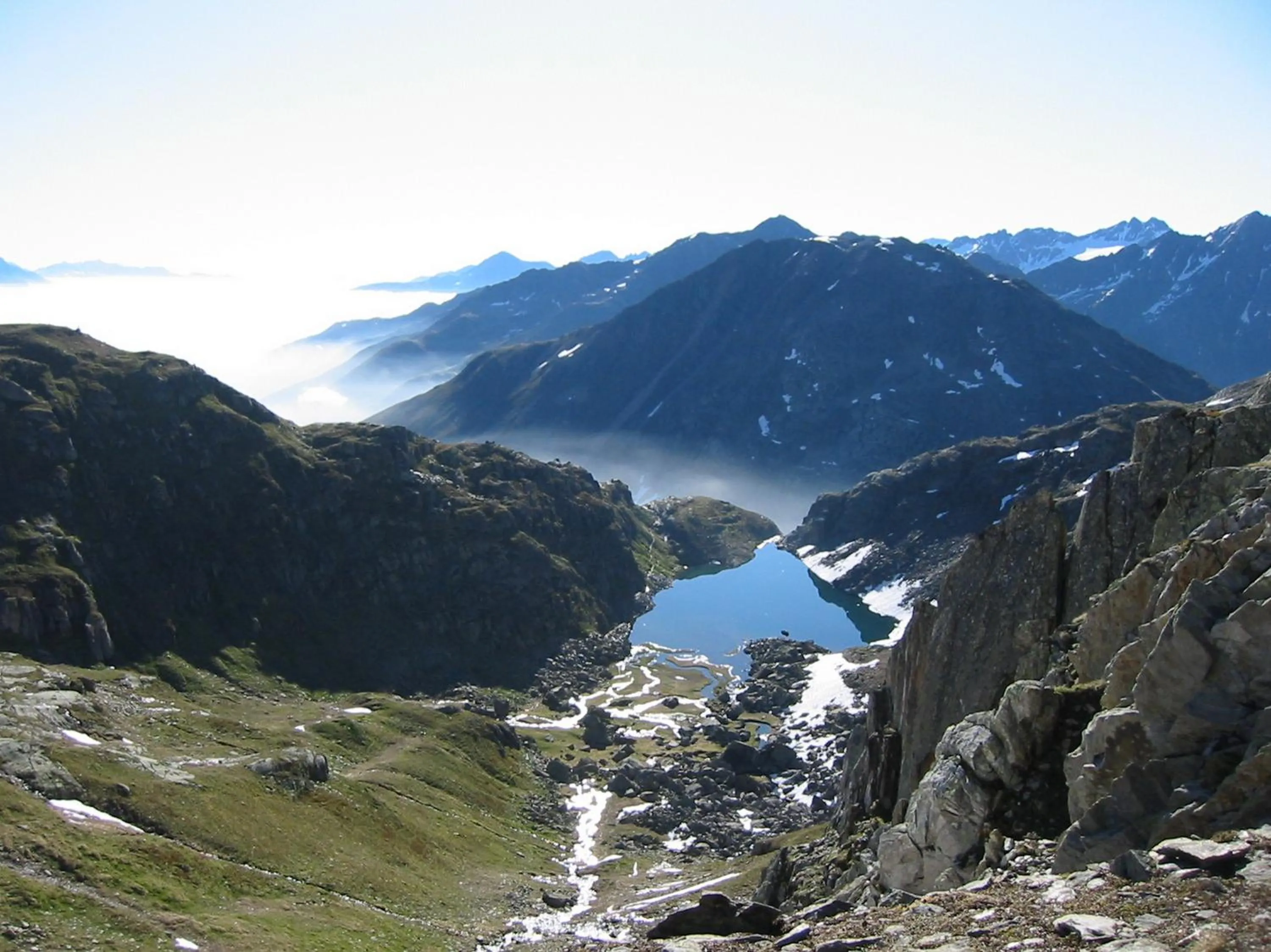 Hiking in Hotel La Cruna