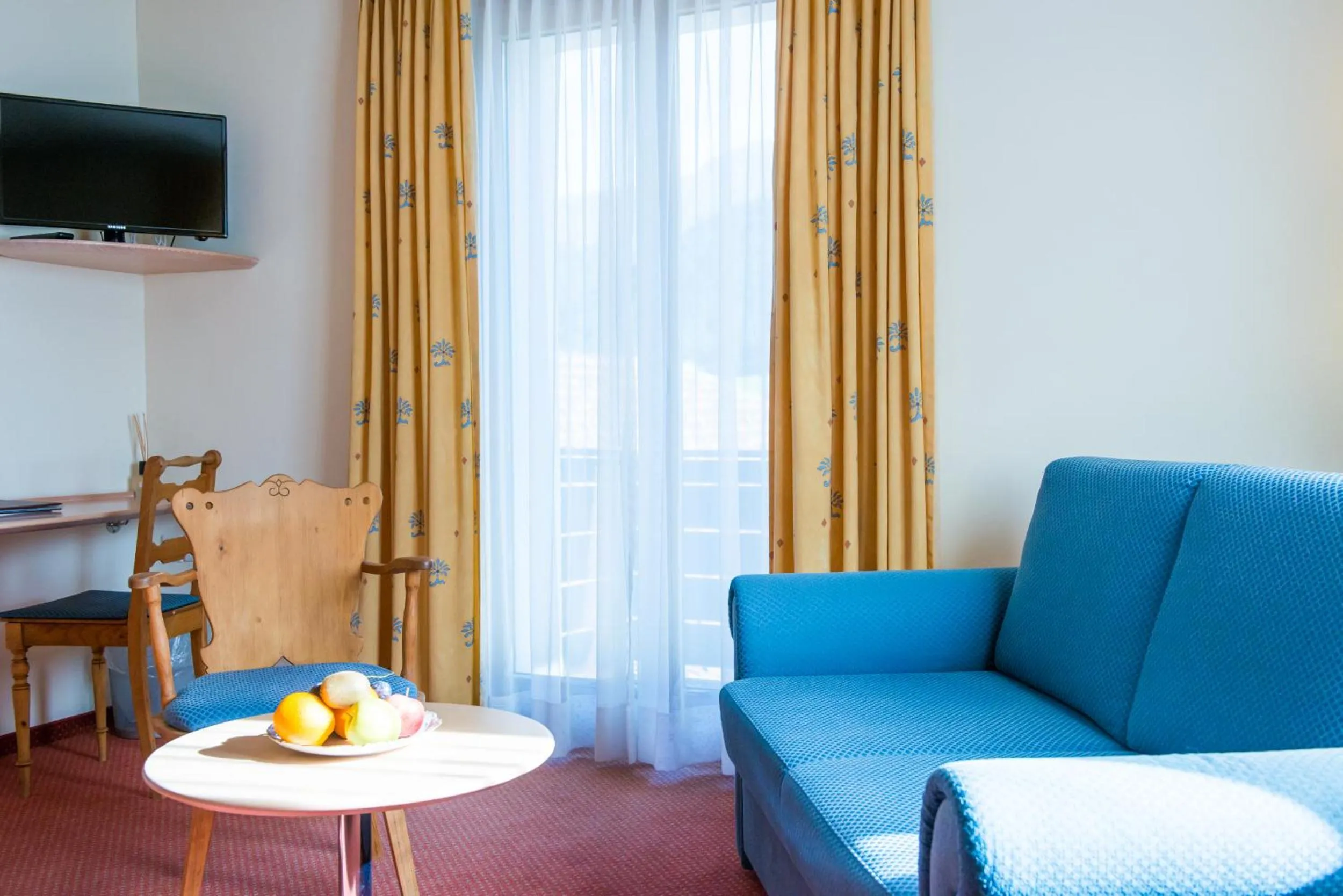 Seating area in Hotel La Cruna