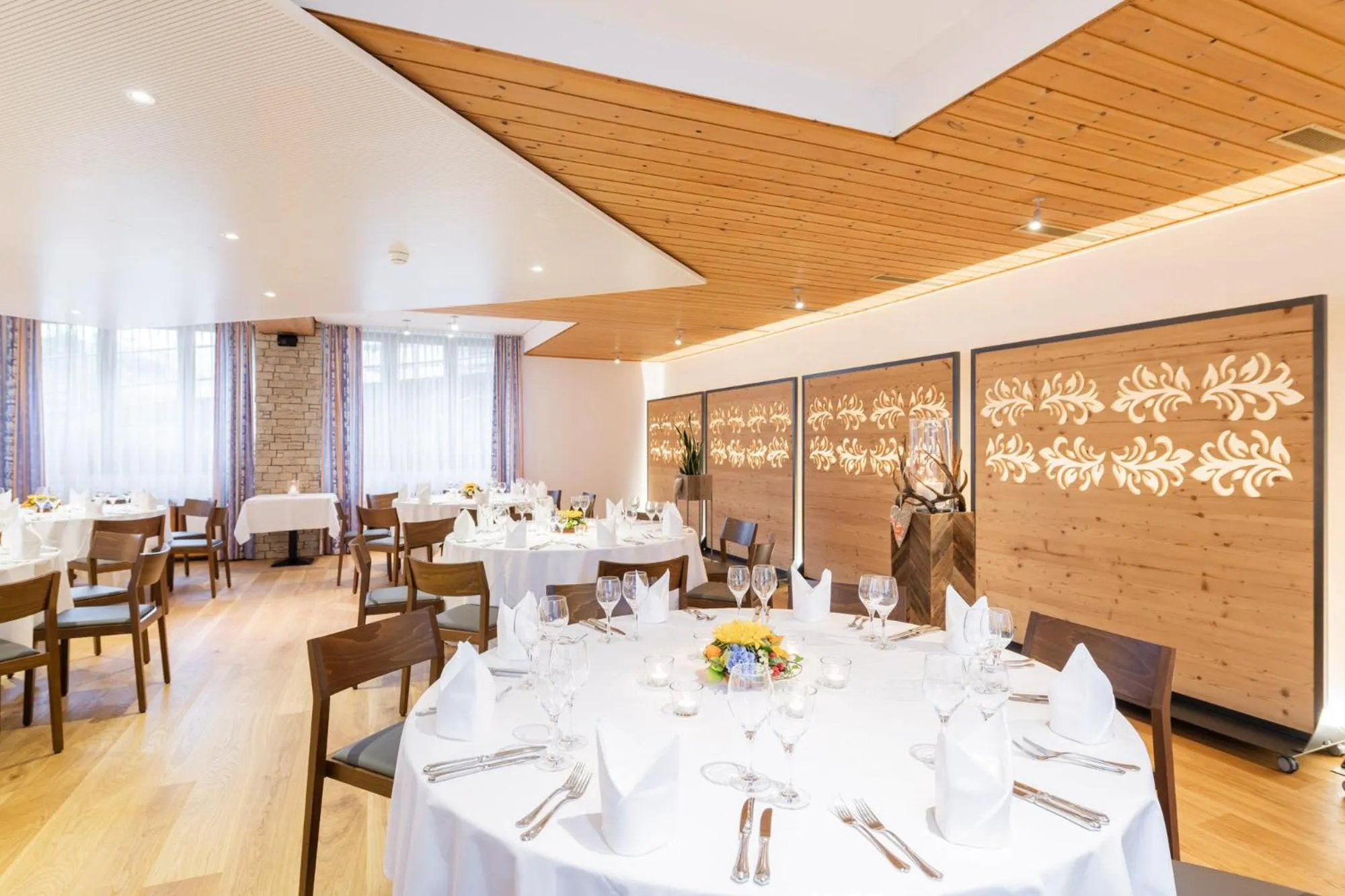 Meals in Hotel La Cruna