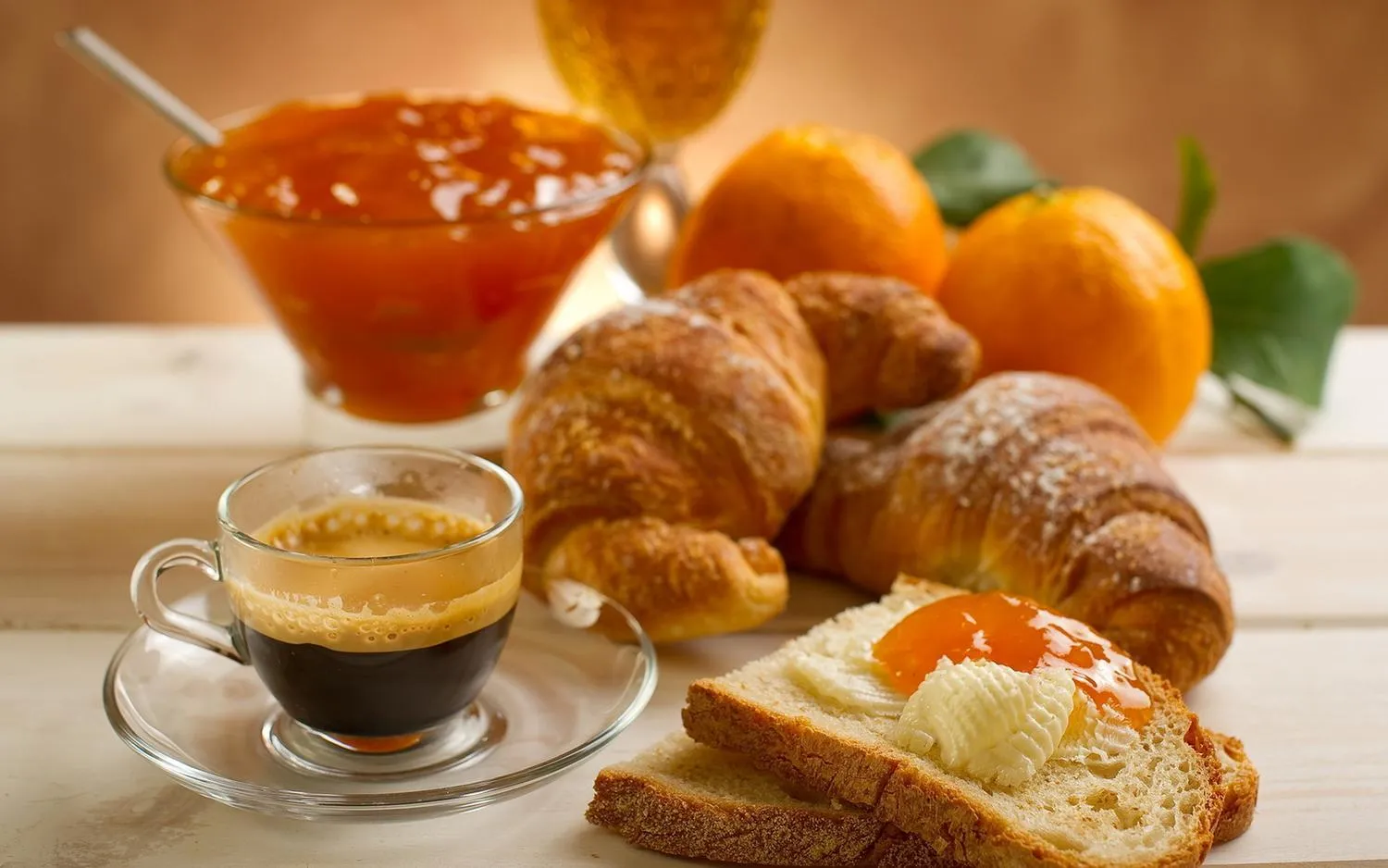 Breakfast in Mountain Manor Guest House & Executive Suites