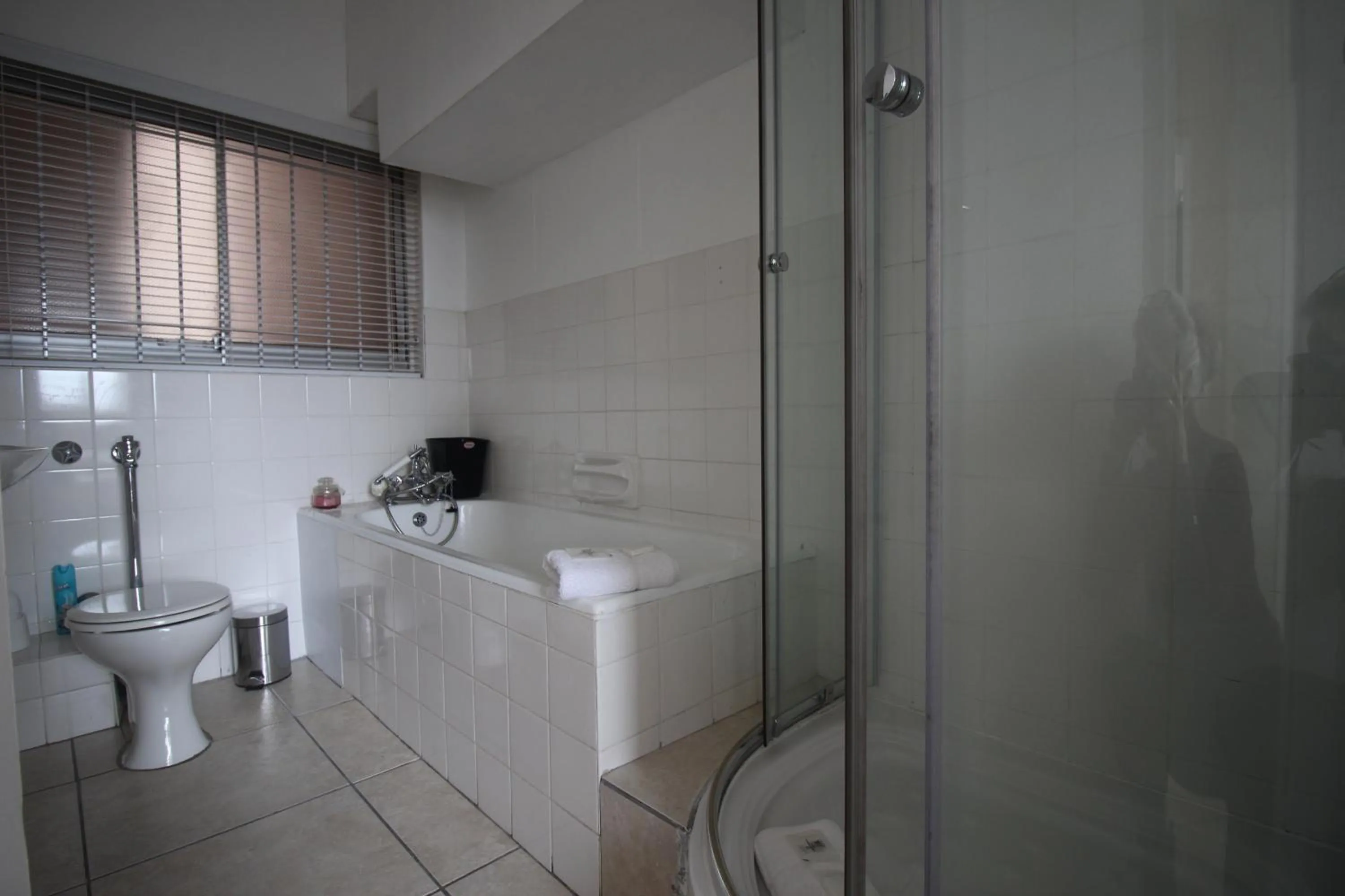 Bathroom in Mountain Manor Guest House & Executive Suites