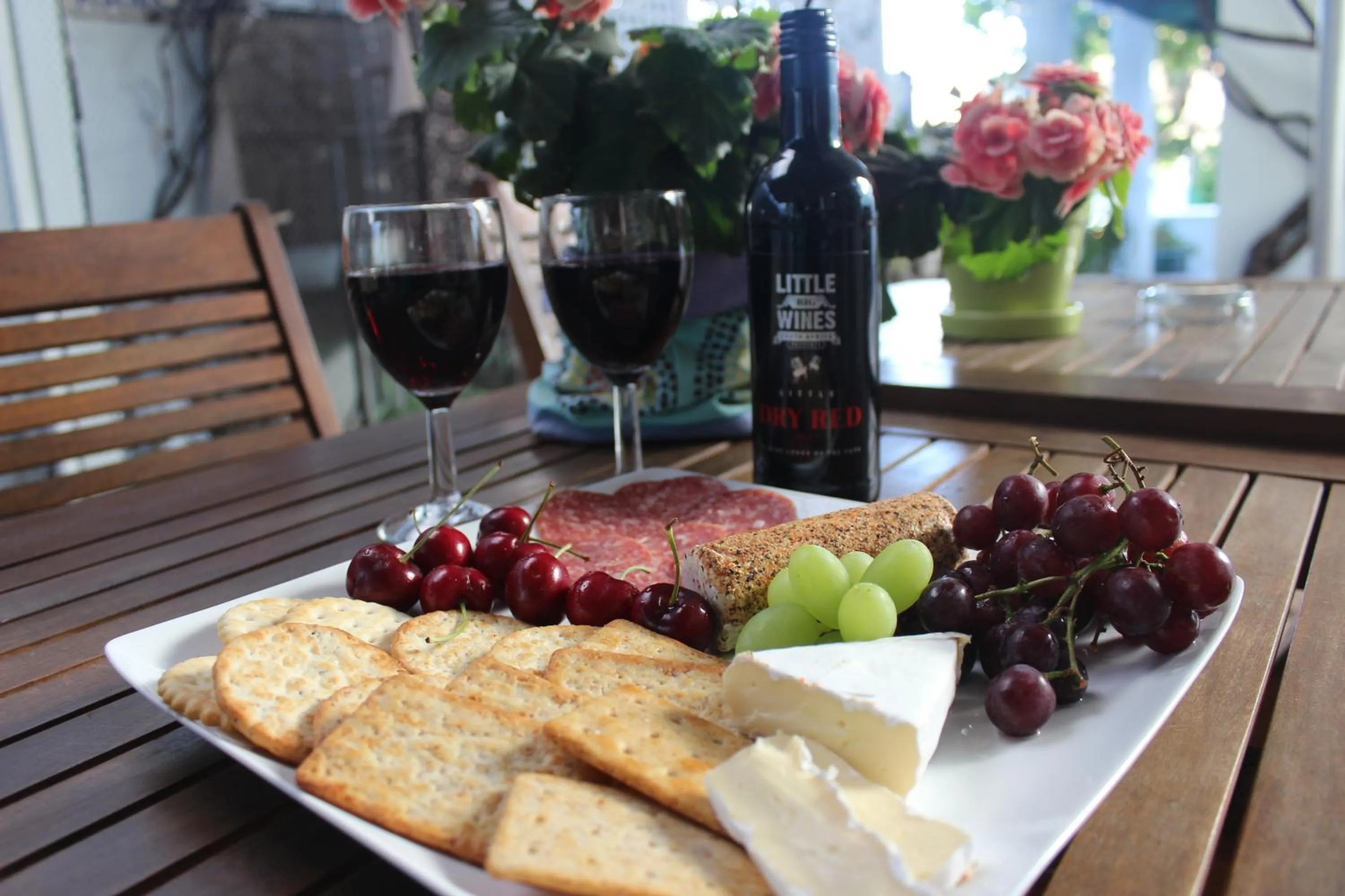 Garden in Mountain Manor Guest House & Executive Suites