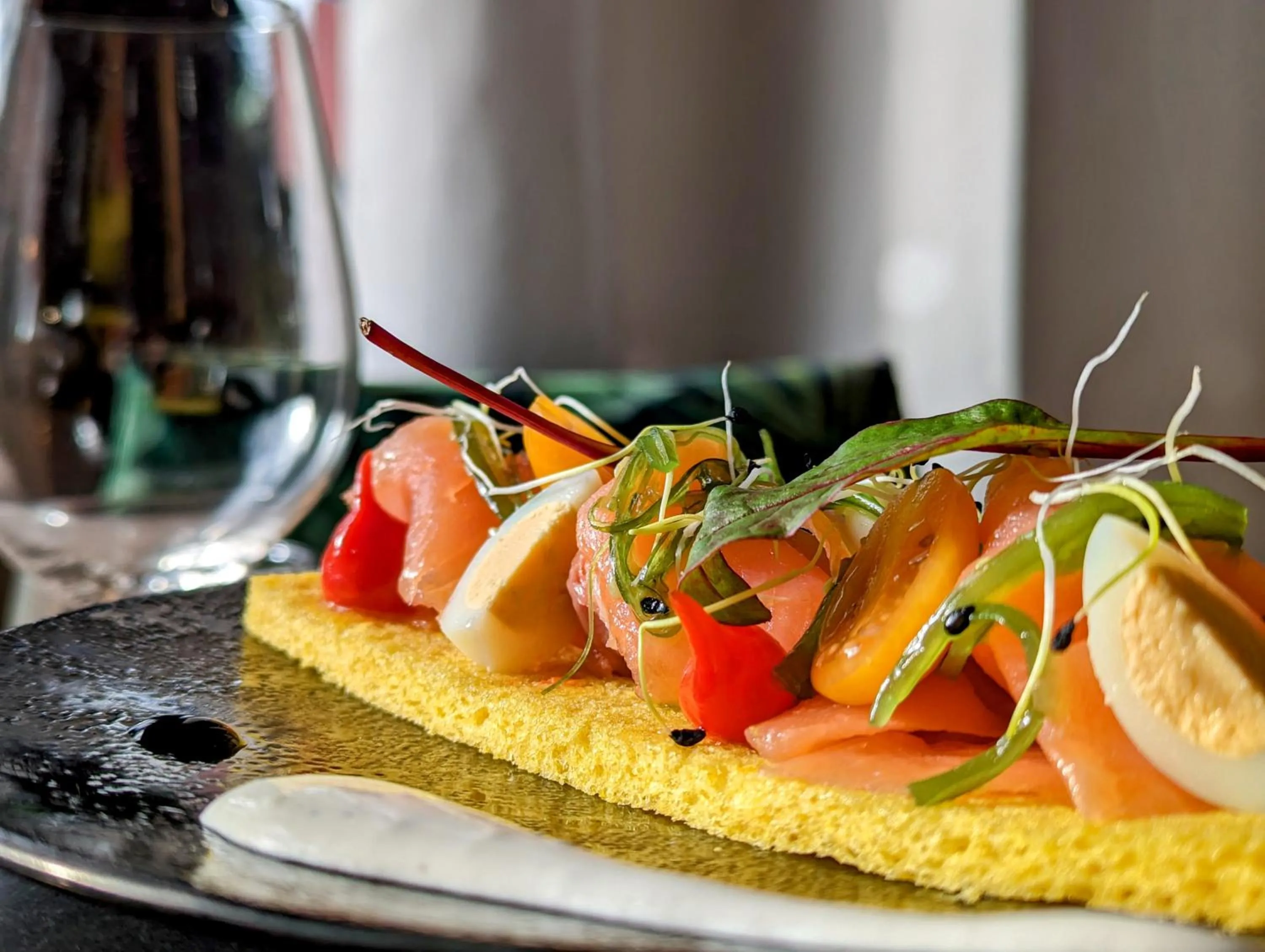 Restaurant/places to eat in Château Corneille