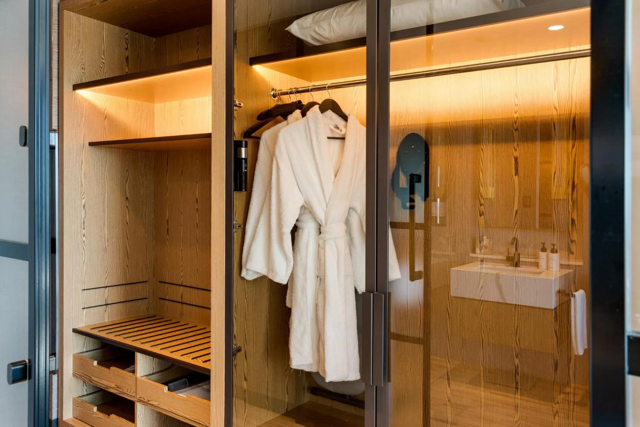 Bedroom in InterContinental Perth City Centre by IHG