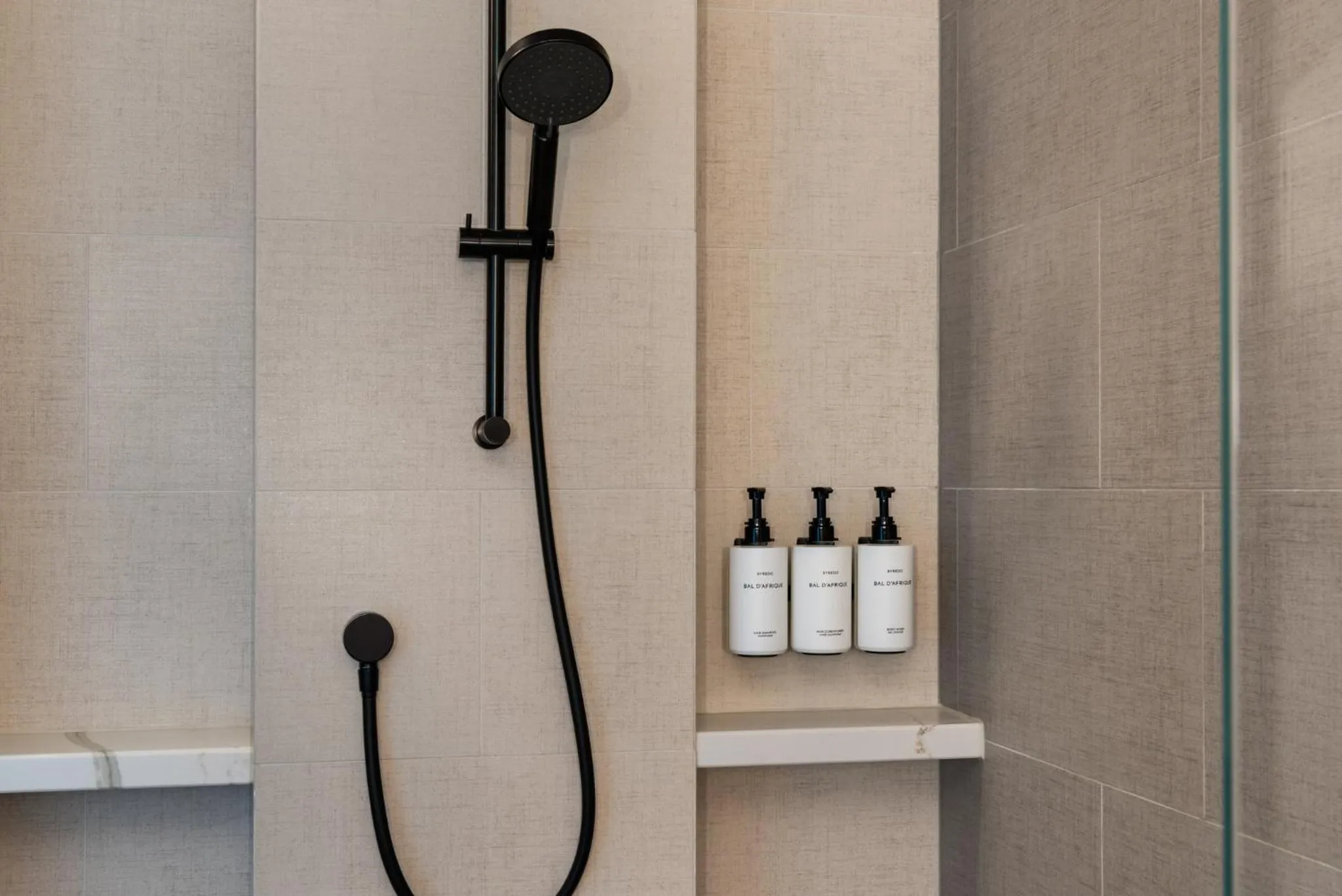 Photo of the whole room in InterContinental Perth City Centre by IHG