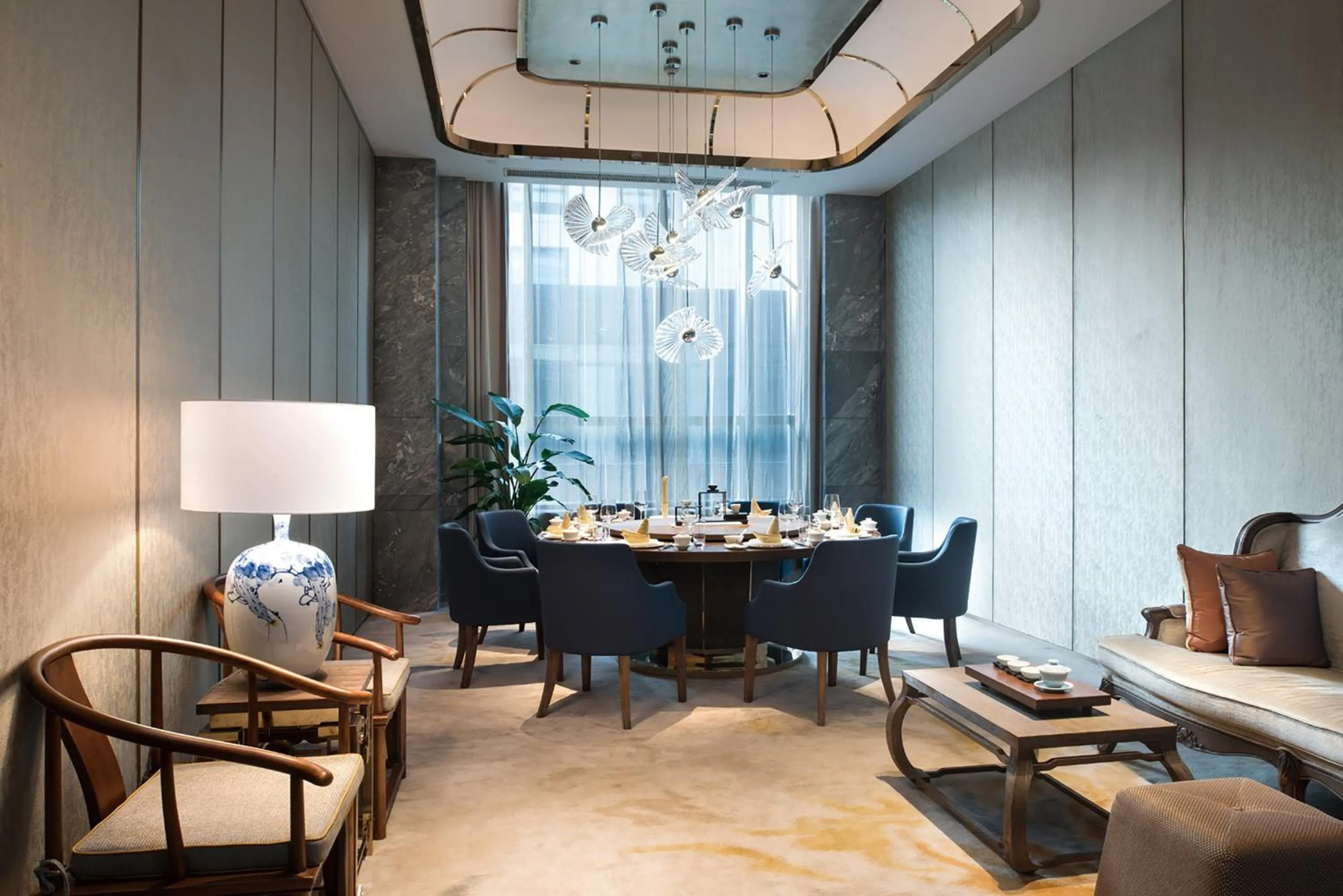 Restaurant/places to eat in Crowne Plaza Shanghai Pujiang by IHG