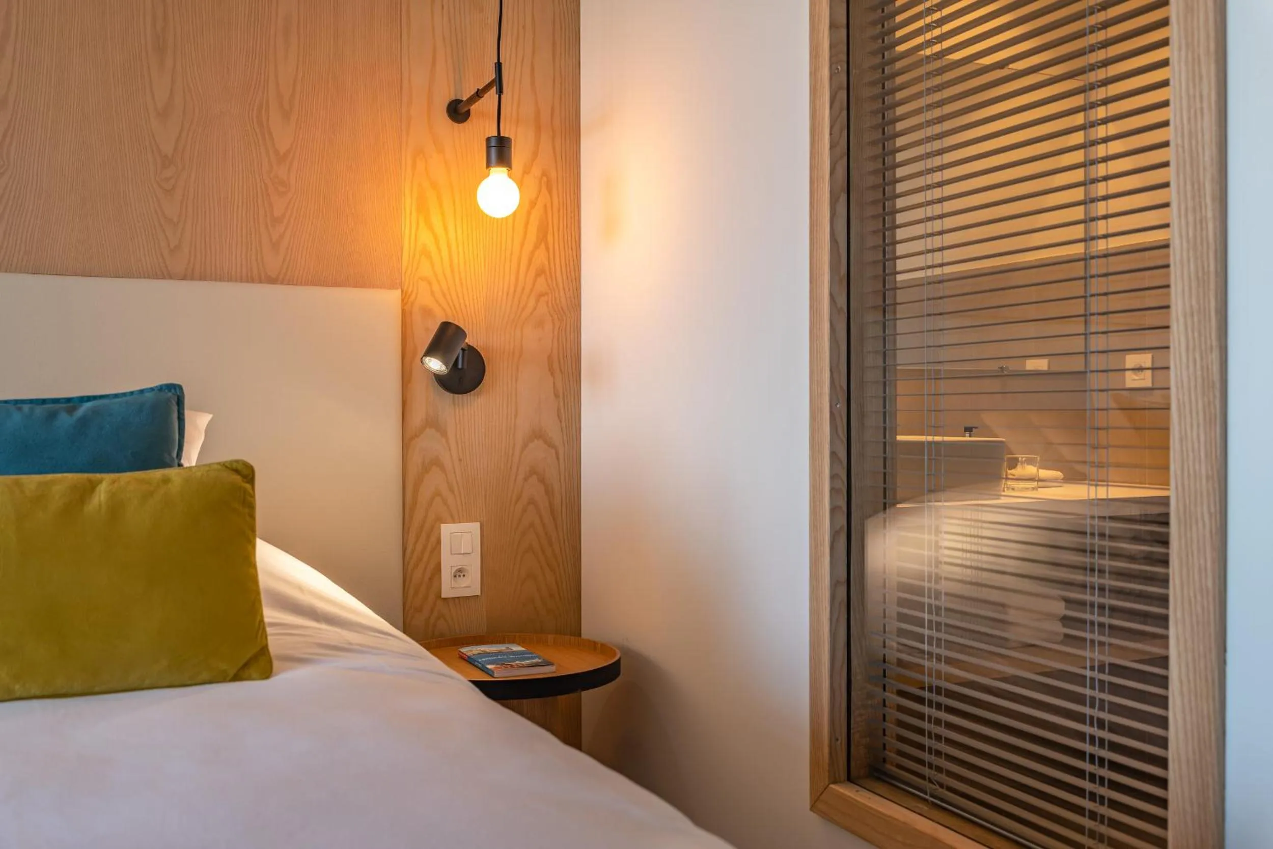 Bedroom, Bed in Les Jardins du Cèdre, Boutique hôtel & gastronomie