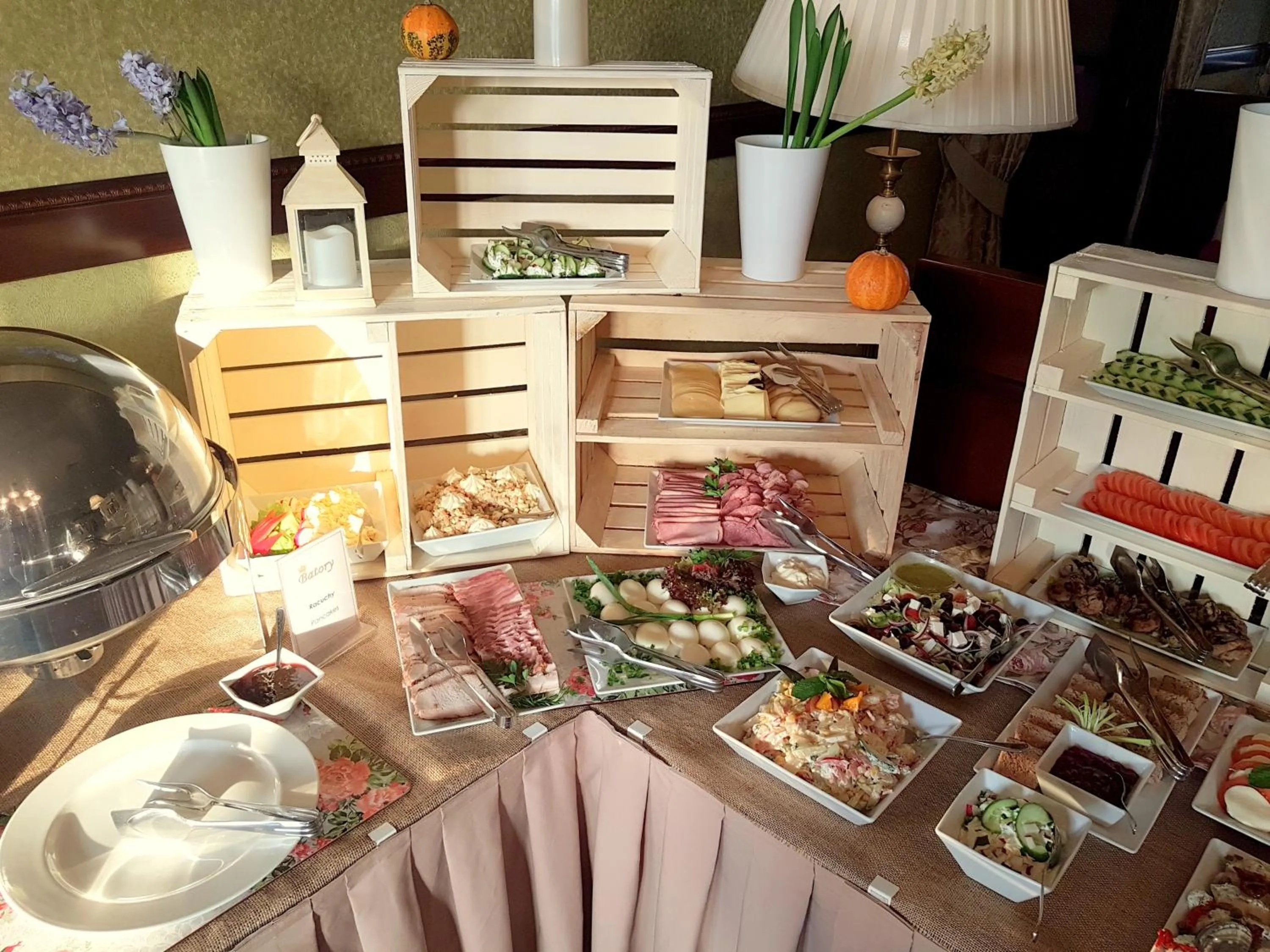 Food in Hotel Batory