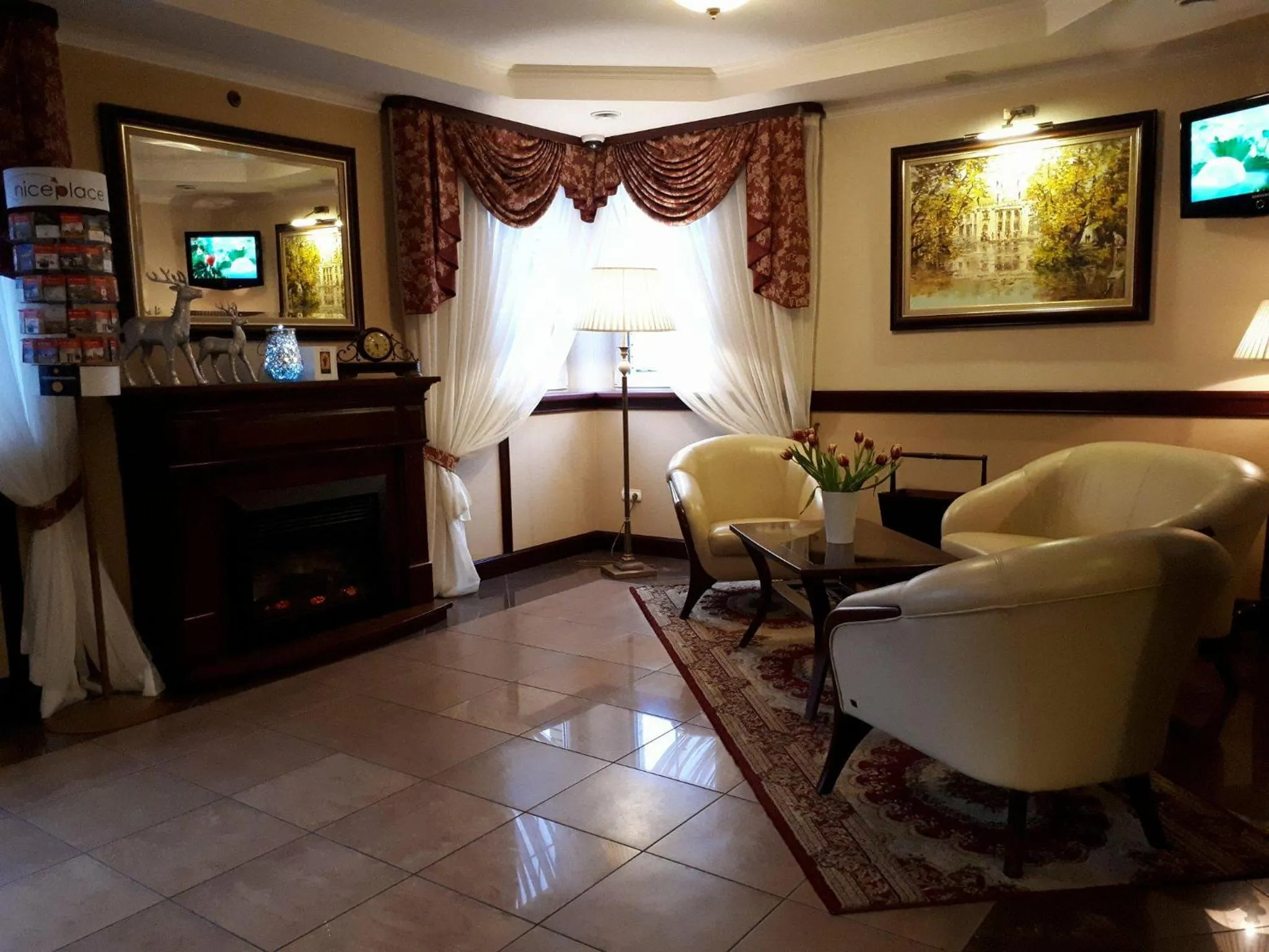 Lobby or reception in Hotel Batory