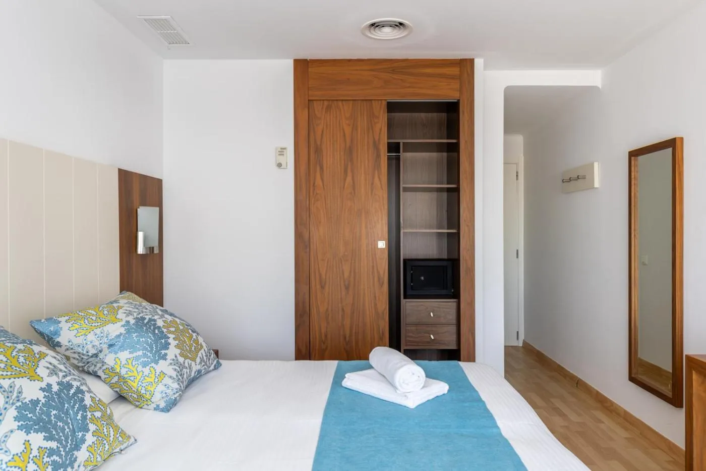 Bed in Hostal Neptuno