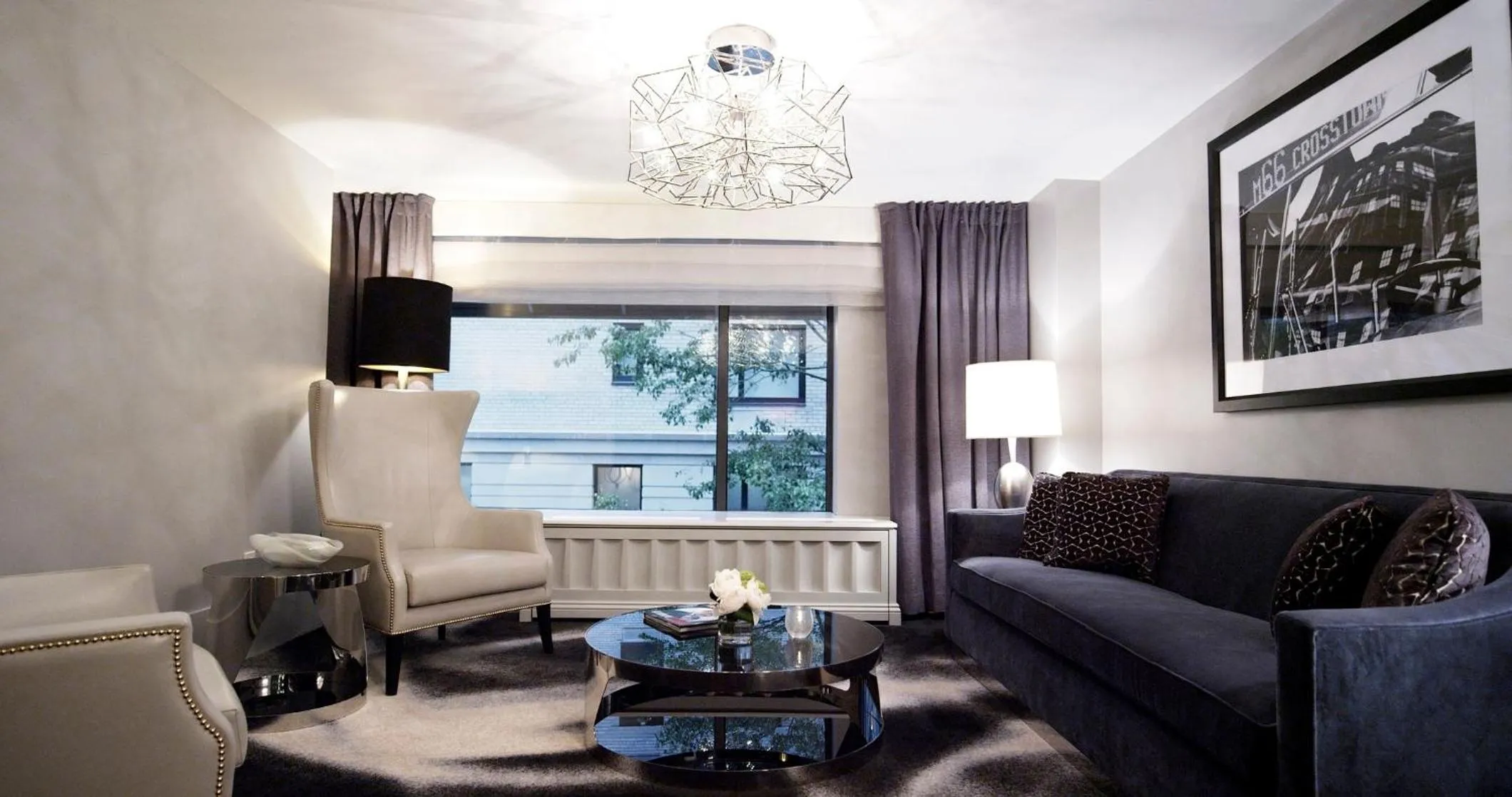 Meeting/conference room in Loews Regency New York Hotel