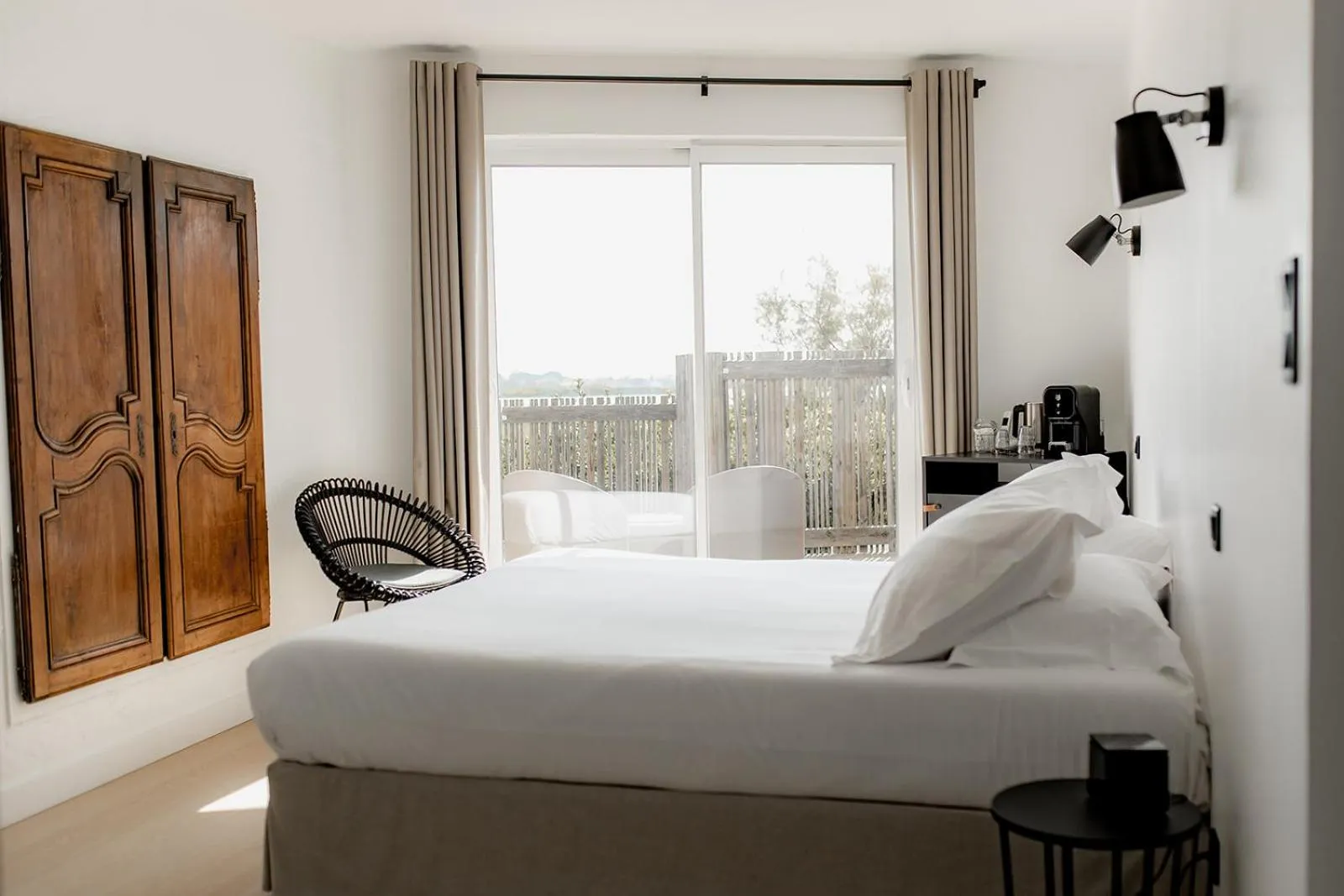 Bedroom, Bed in Mas de la Fouque - Hôtel & Spa