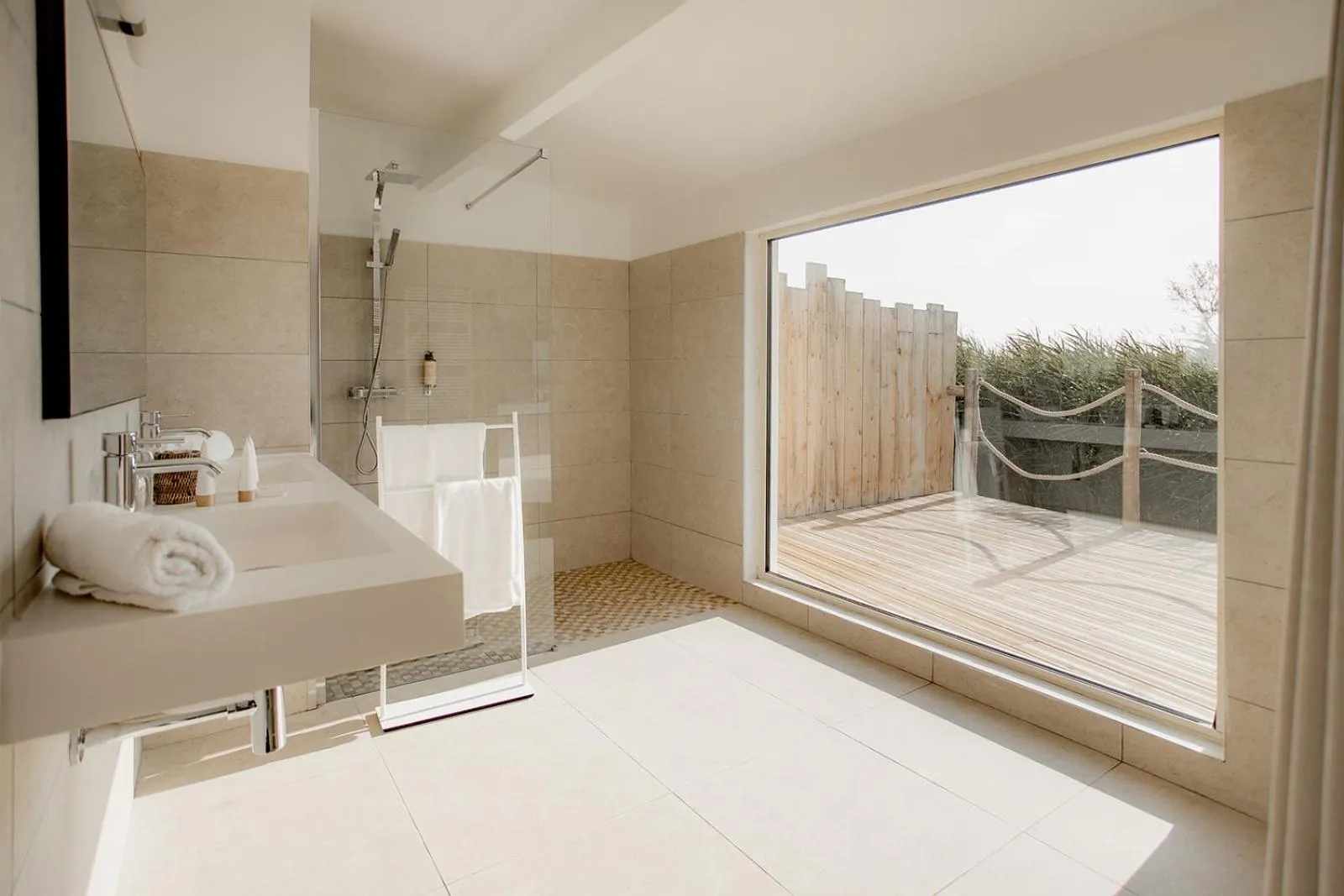 Bedroom in Mas de la Fouque - Hôtel & Spa
