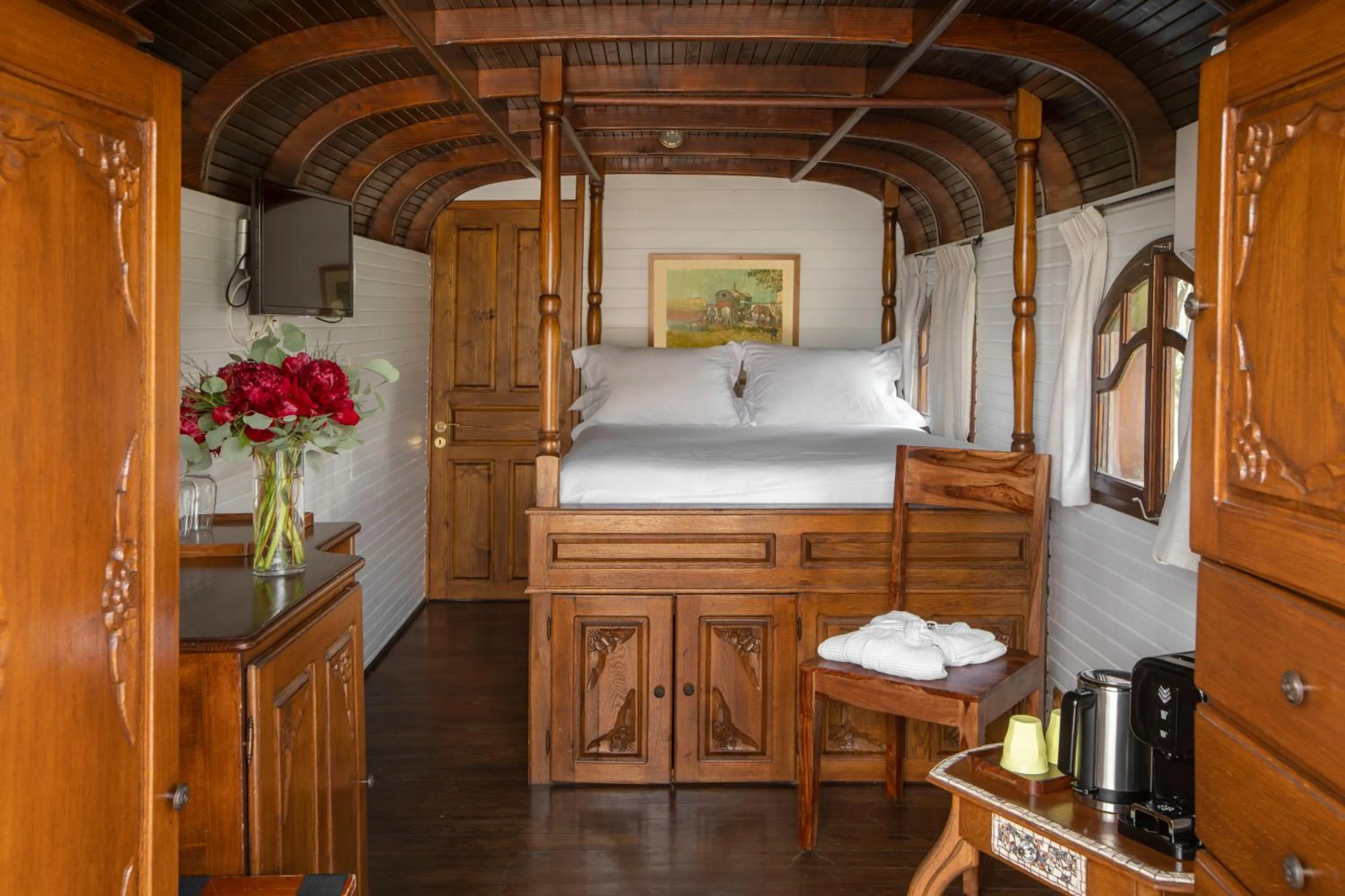 Bedroom in Mas de la Fouque - Hôtel & Spa