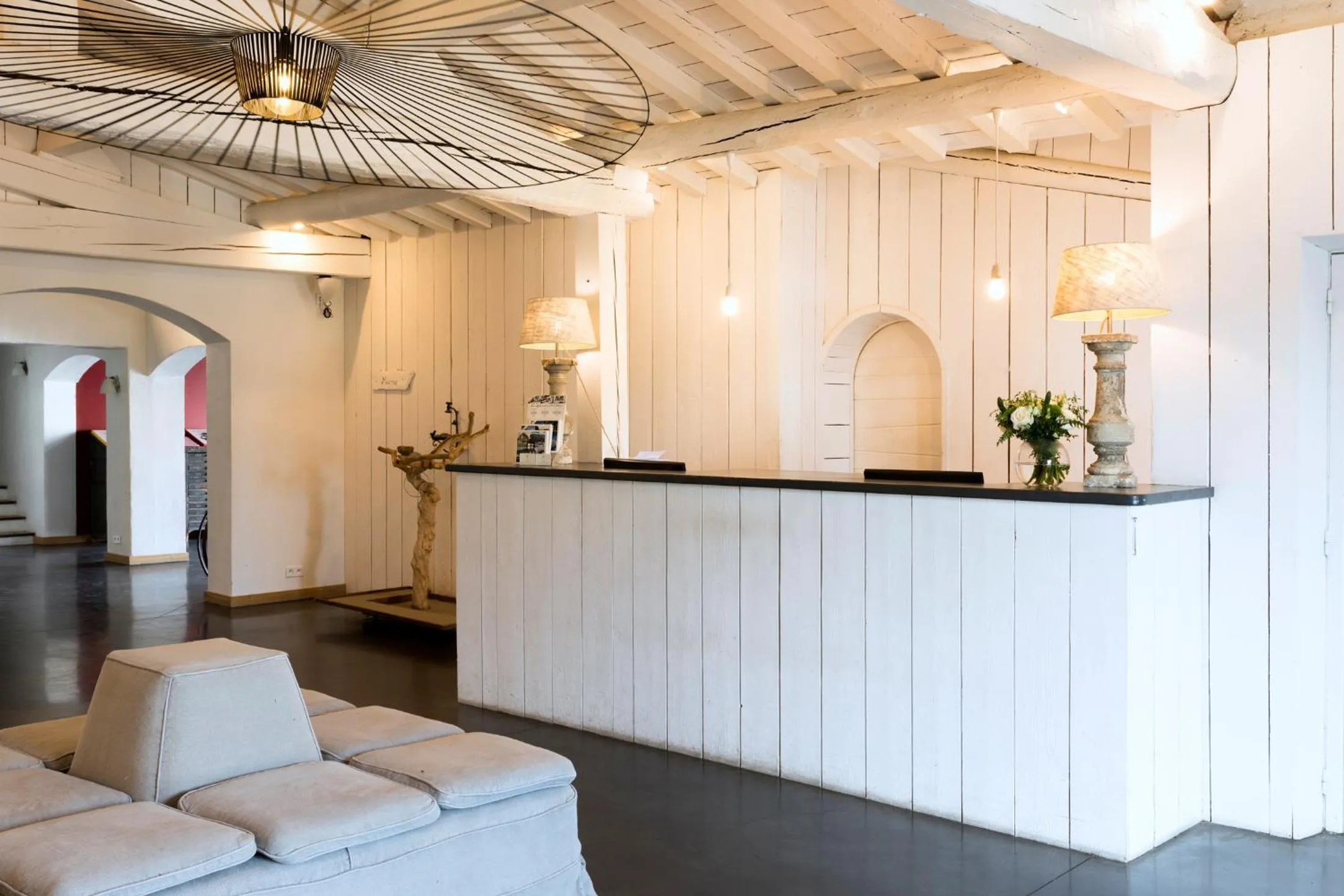 Lobby or reception in Mas de la Fouque - Hôtel & Spa