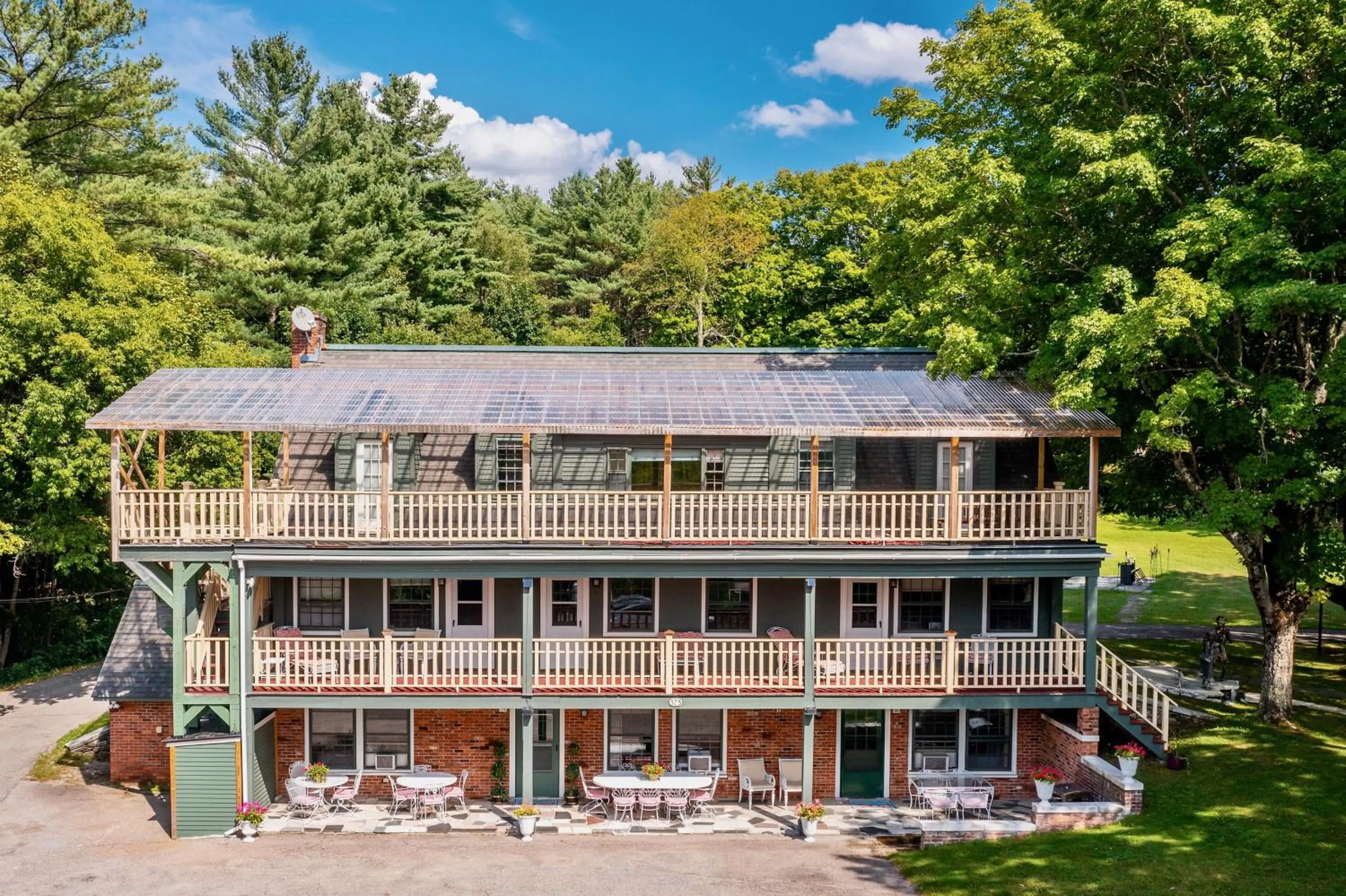 Property building in Wilburton Inn