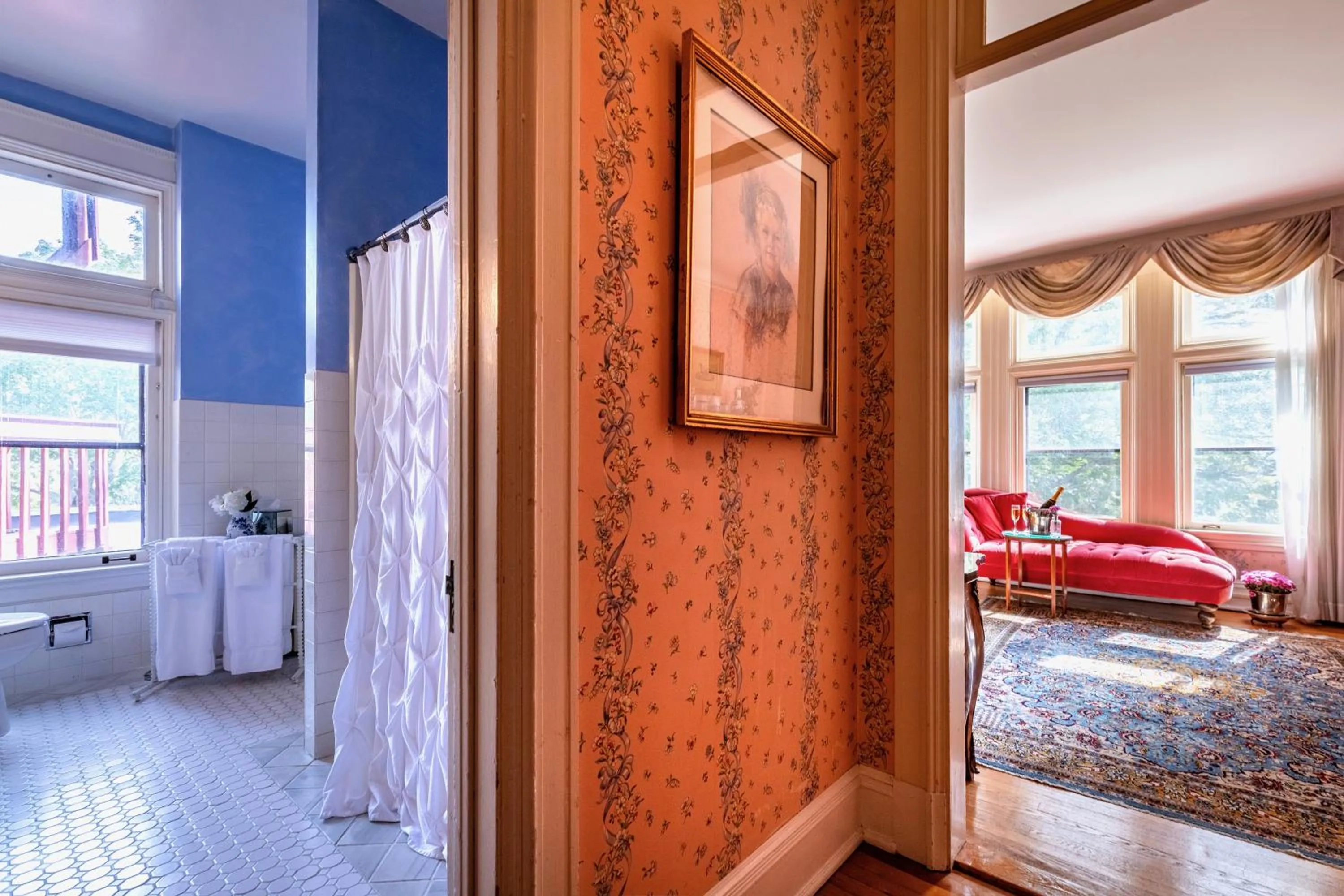 Bathroom in Wilburton Inn