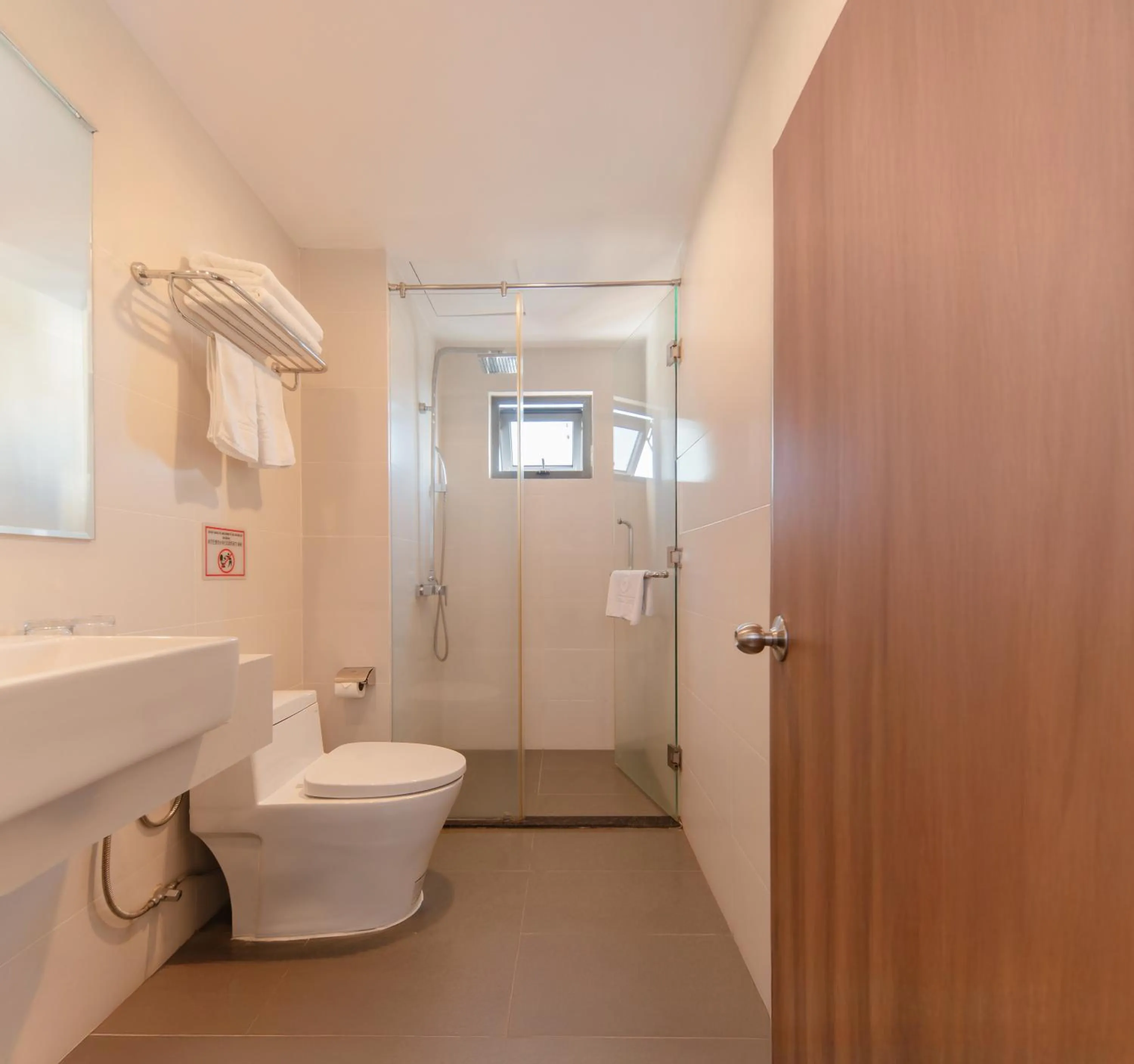 Shower in Gosia Hotel