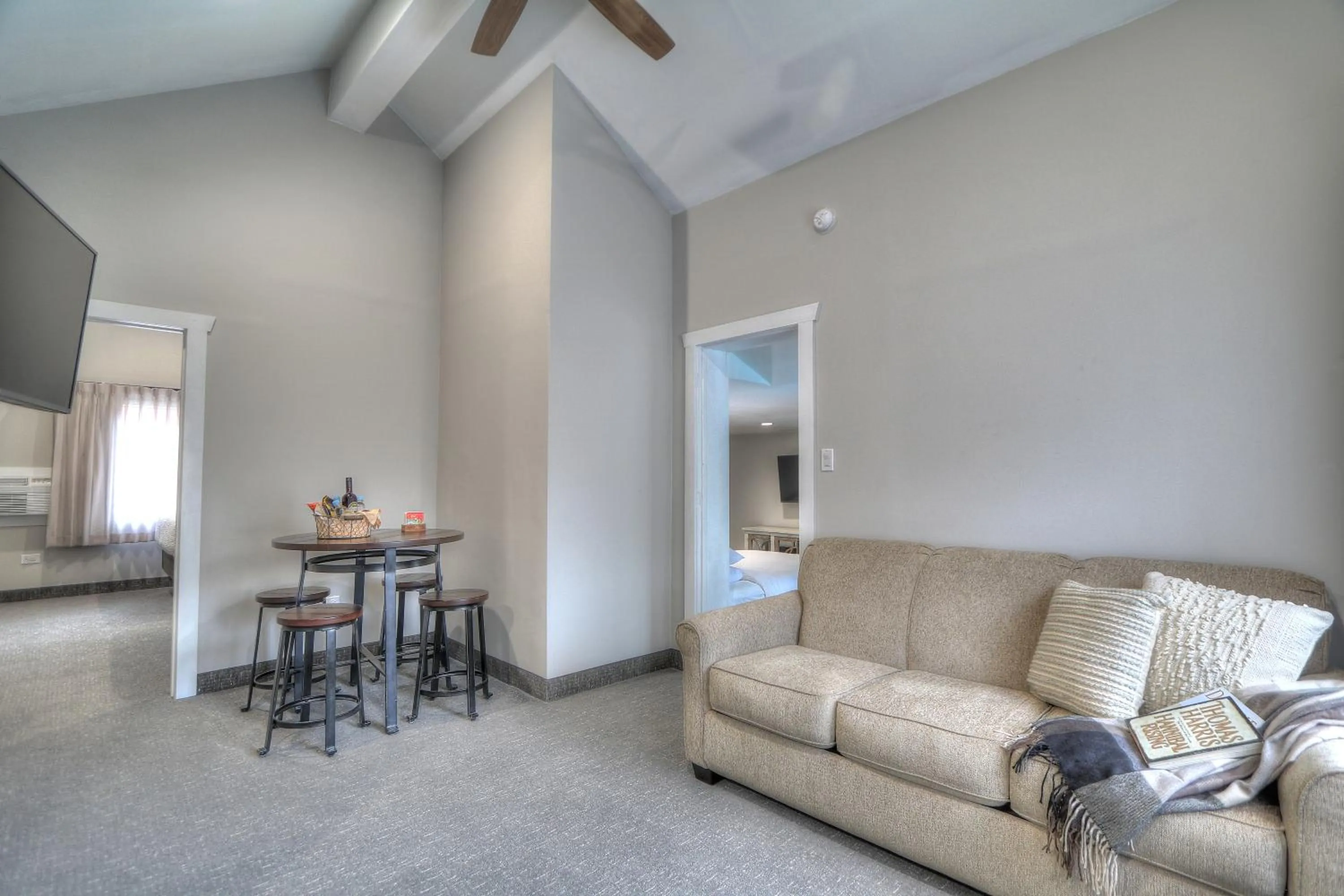 Seating area in River Edge Inn