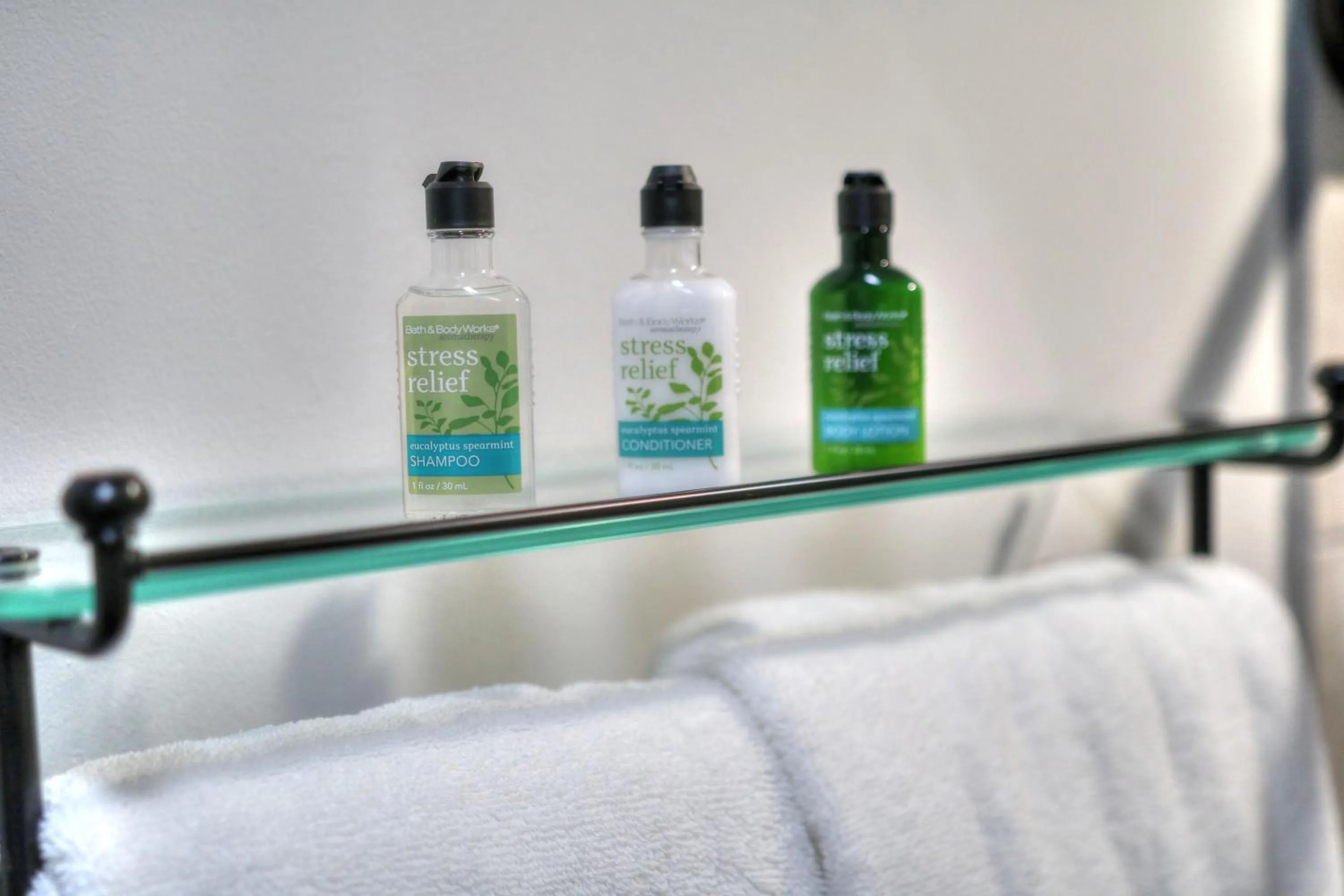 Bathroom in River Edge Inn