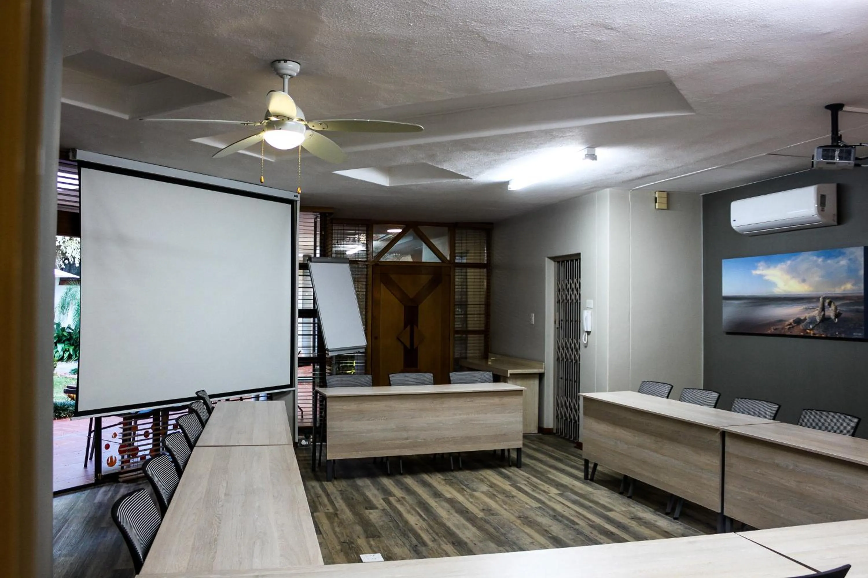 Meeting/conference room in Polo Guest House
