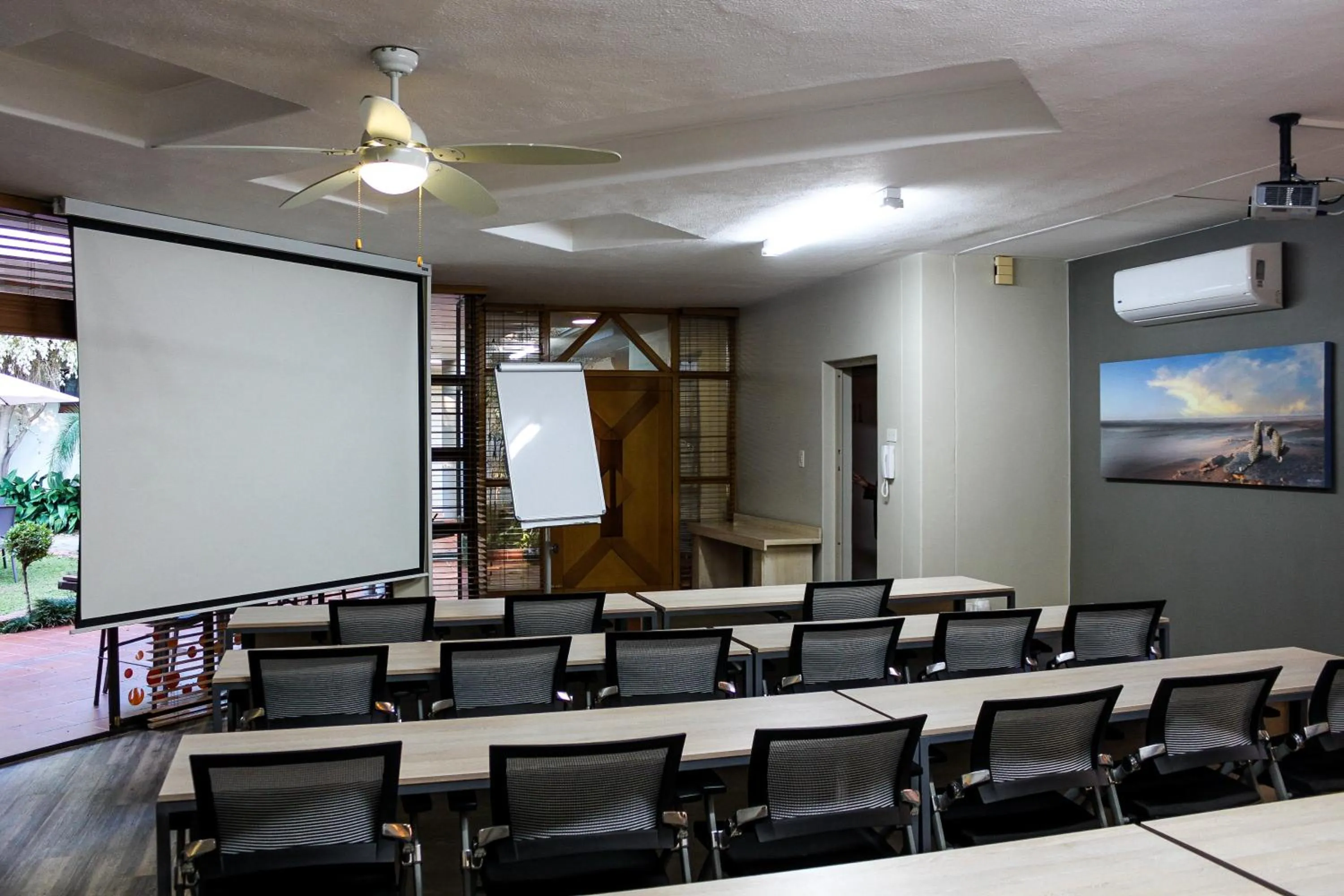 Meeting/conference room in Polo Guest House