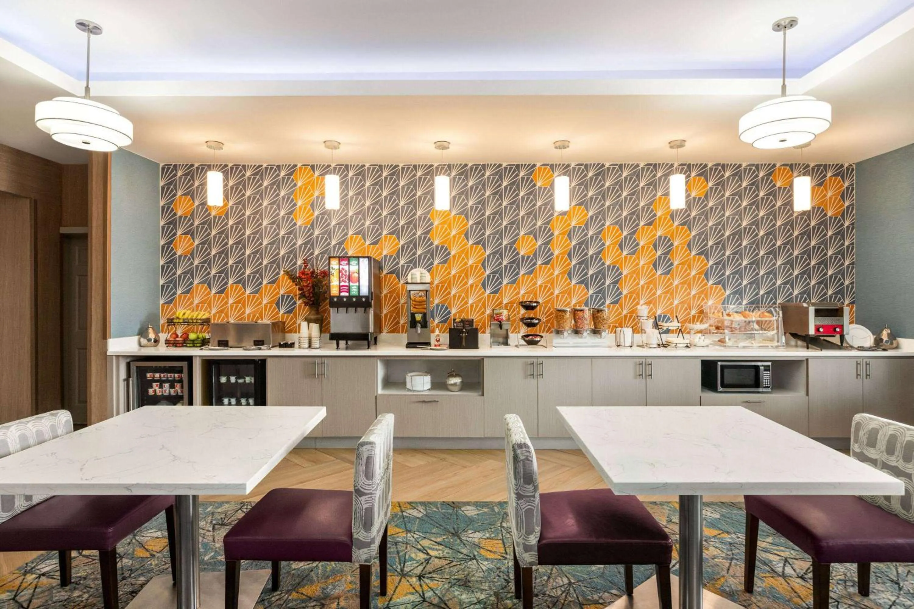 Breakfast in La Quinta by Wyndham San Antonio North Stone Oak