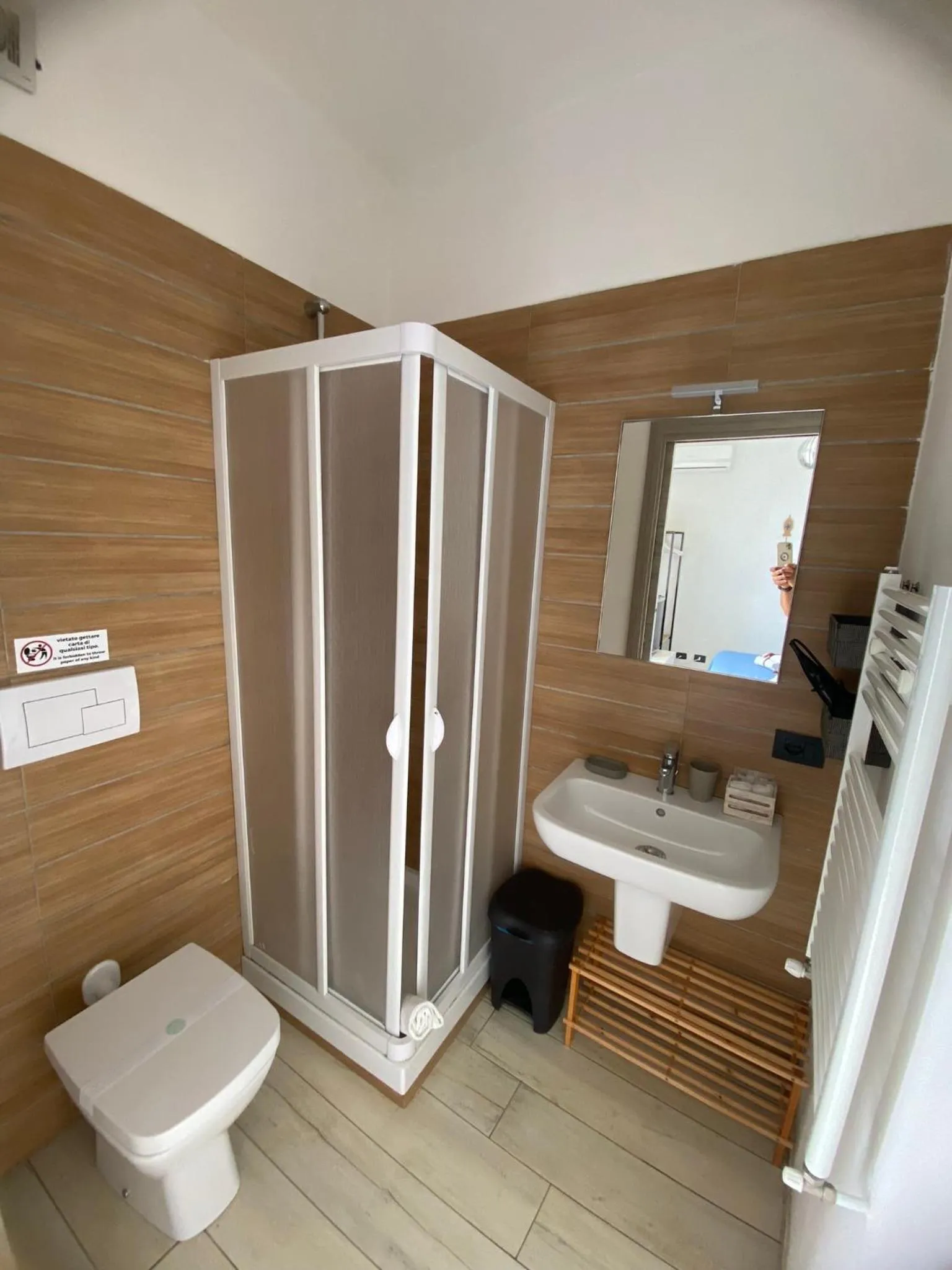 Shower in Locazione Turistica Il Tucano