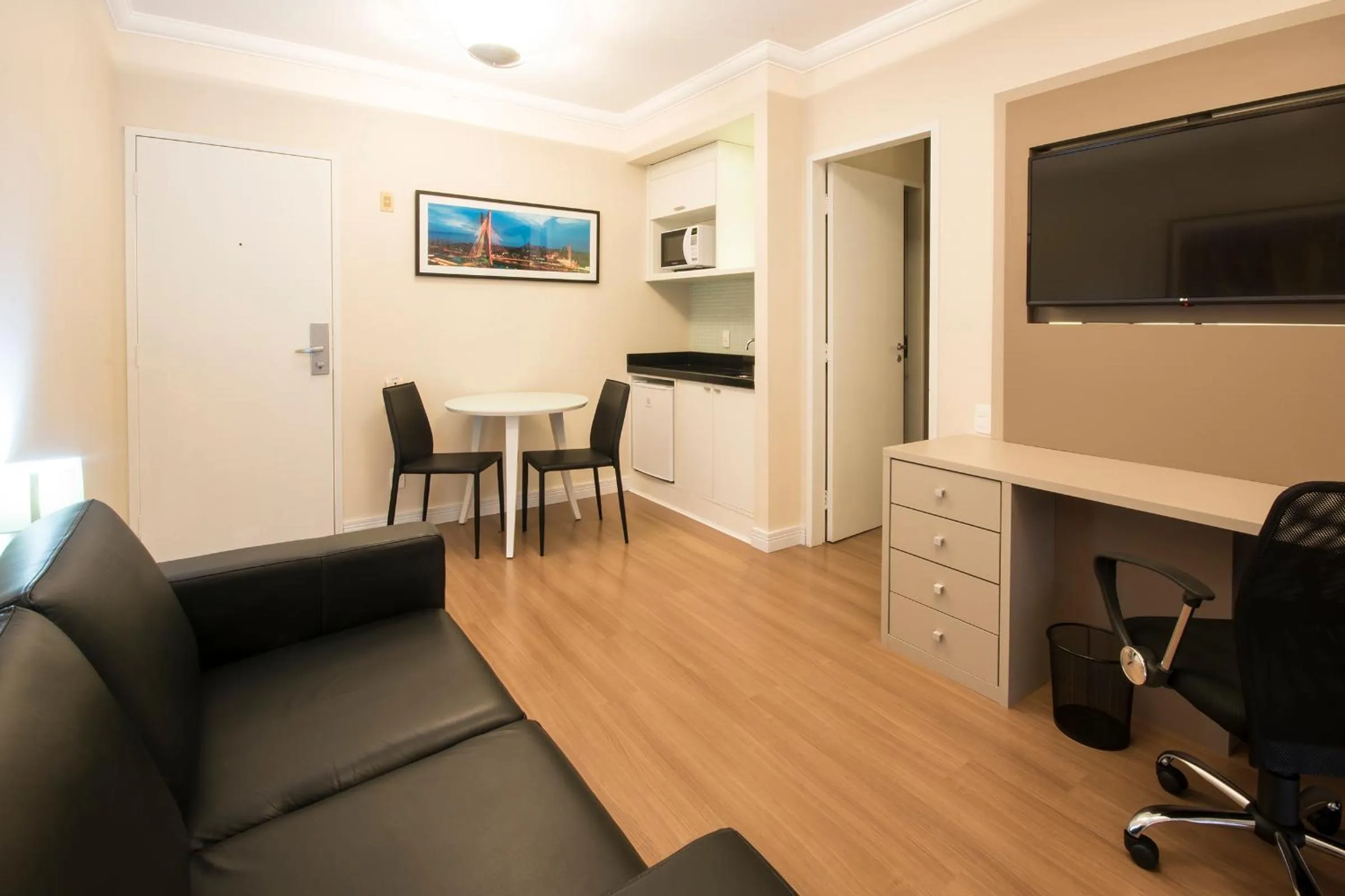 Kitchen or kitchenette in Tsue The Palace Flats