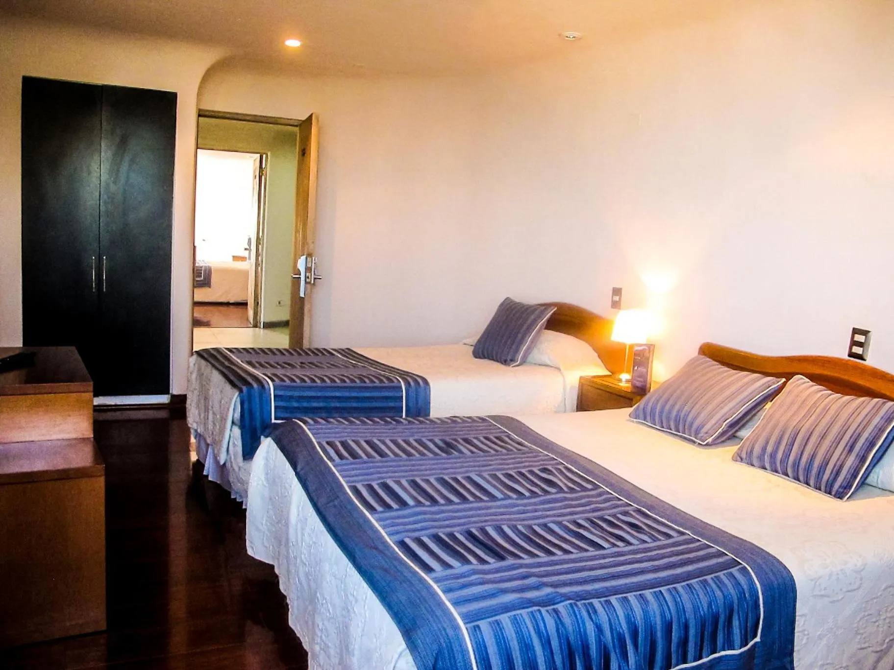 Decorative detail, Bed in Hotel Montecarlo Viña del Mar