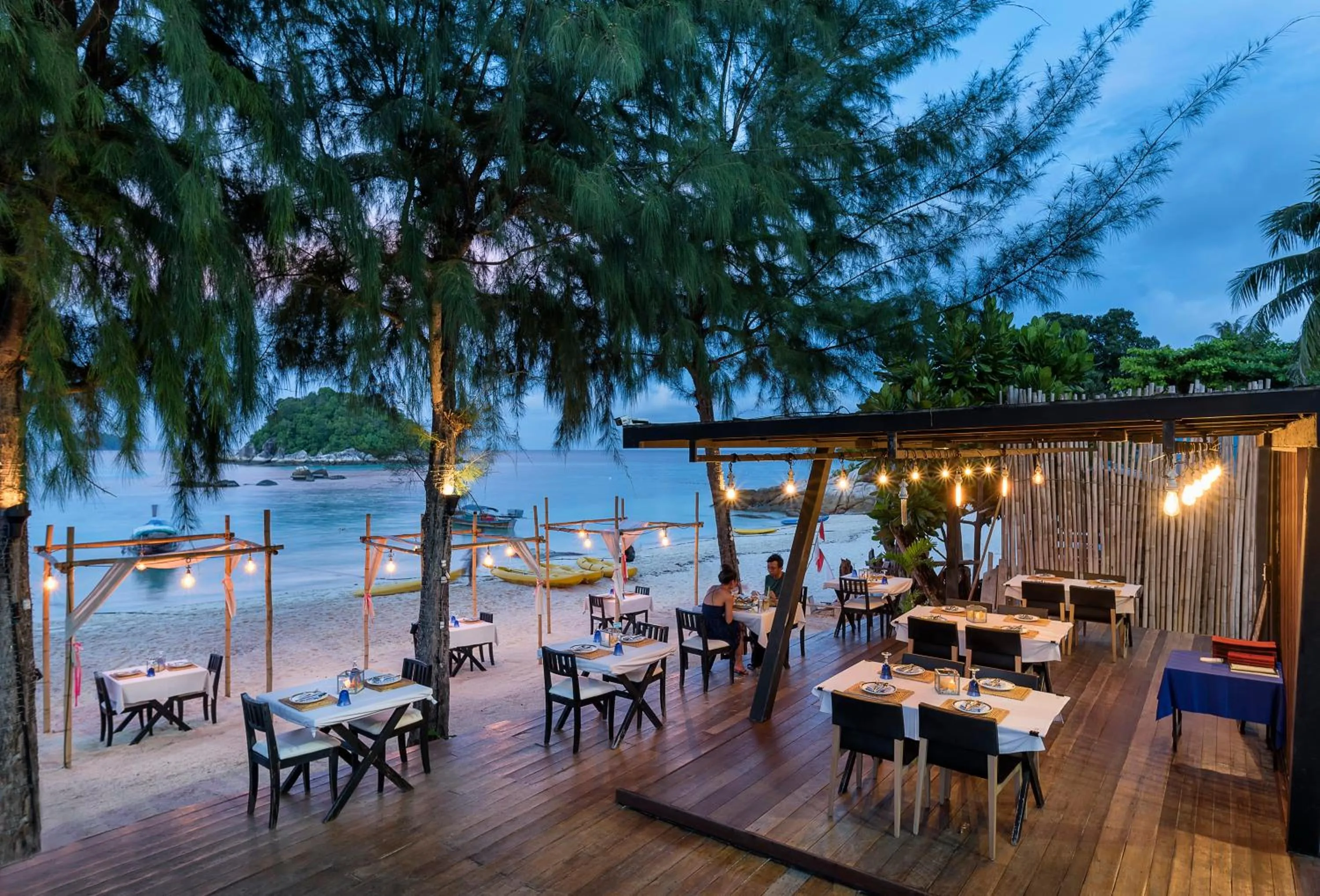 Restaurant/places to eat in Idyllic Concept Resort