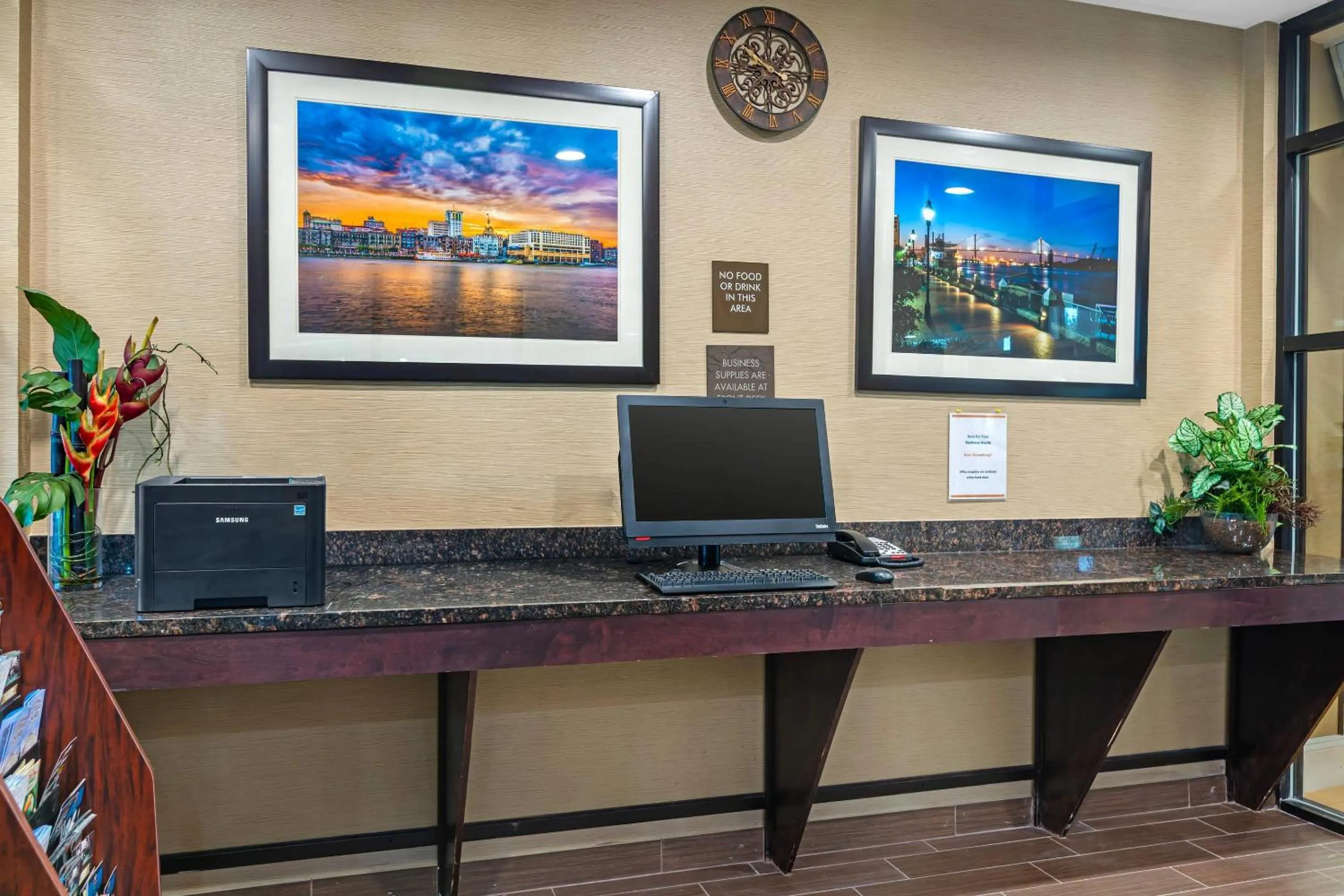 Business facilities in Comfort Suites Savannah Gateway I-95